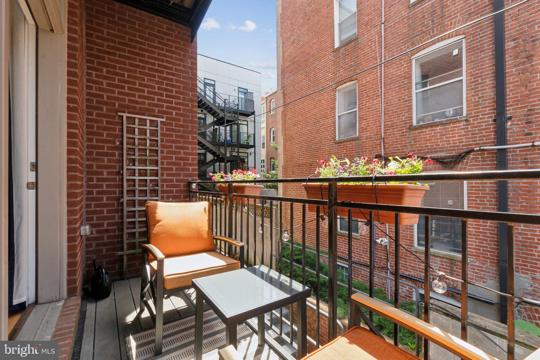 1793 Lanier Pl NW #4