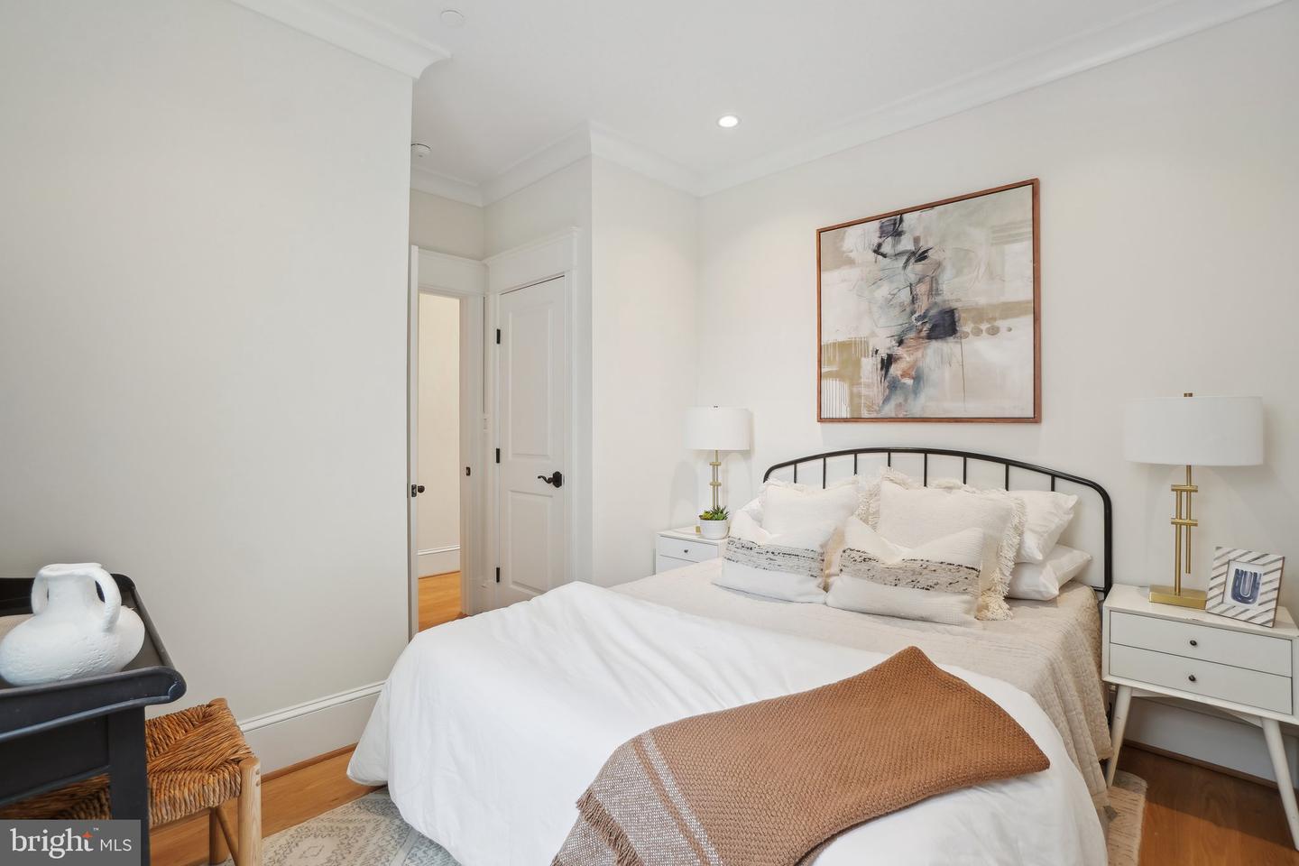 408 M St NW #4