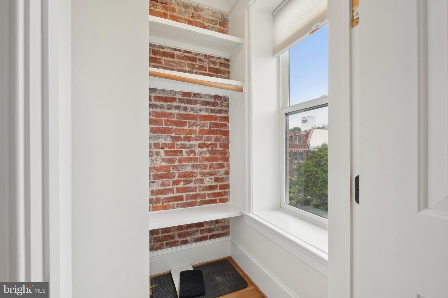 408 M St NW #4