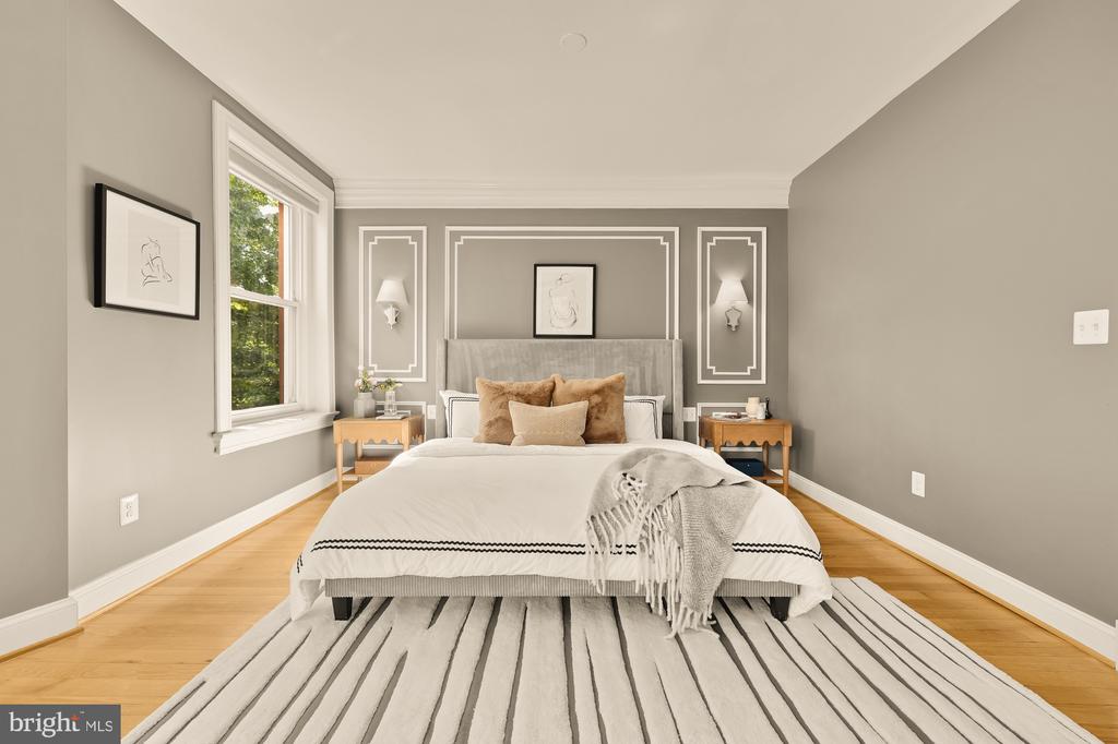 100 W St NW