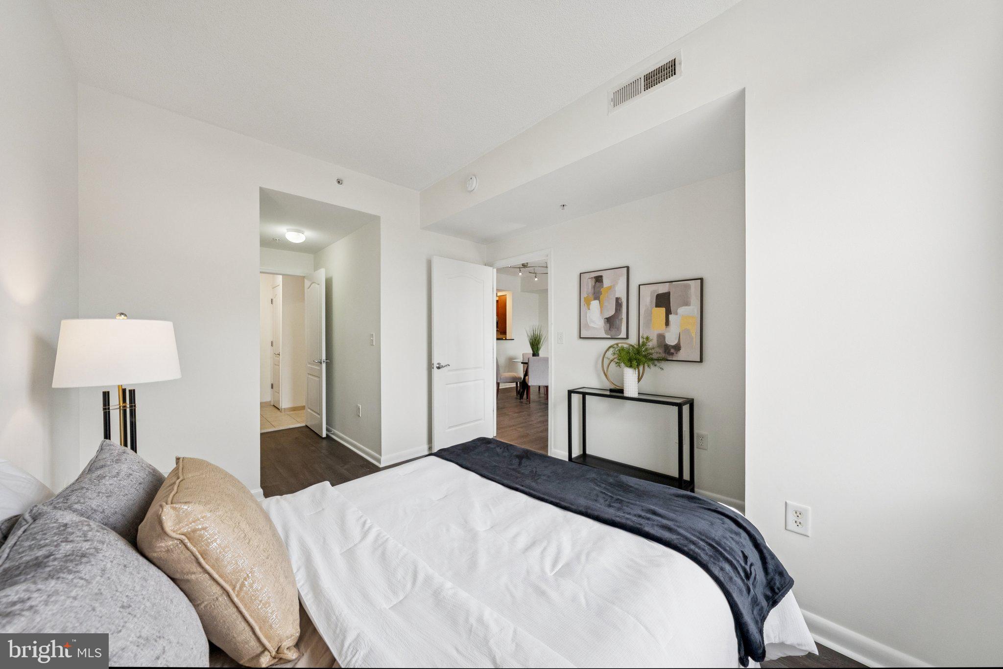 1111 11TH STREET NW 901