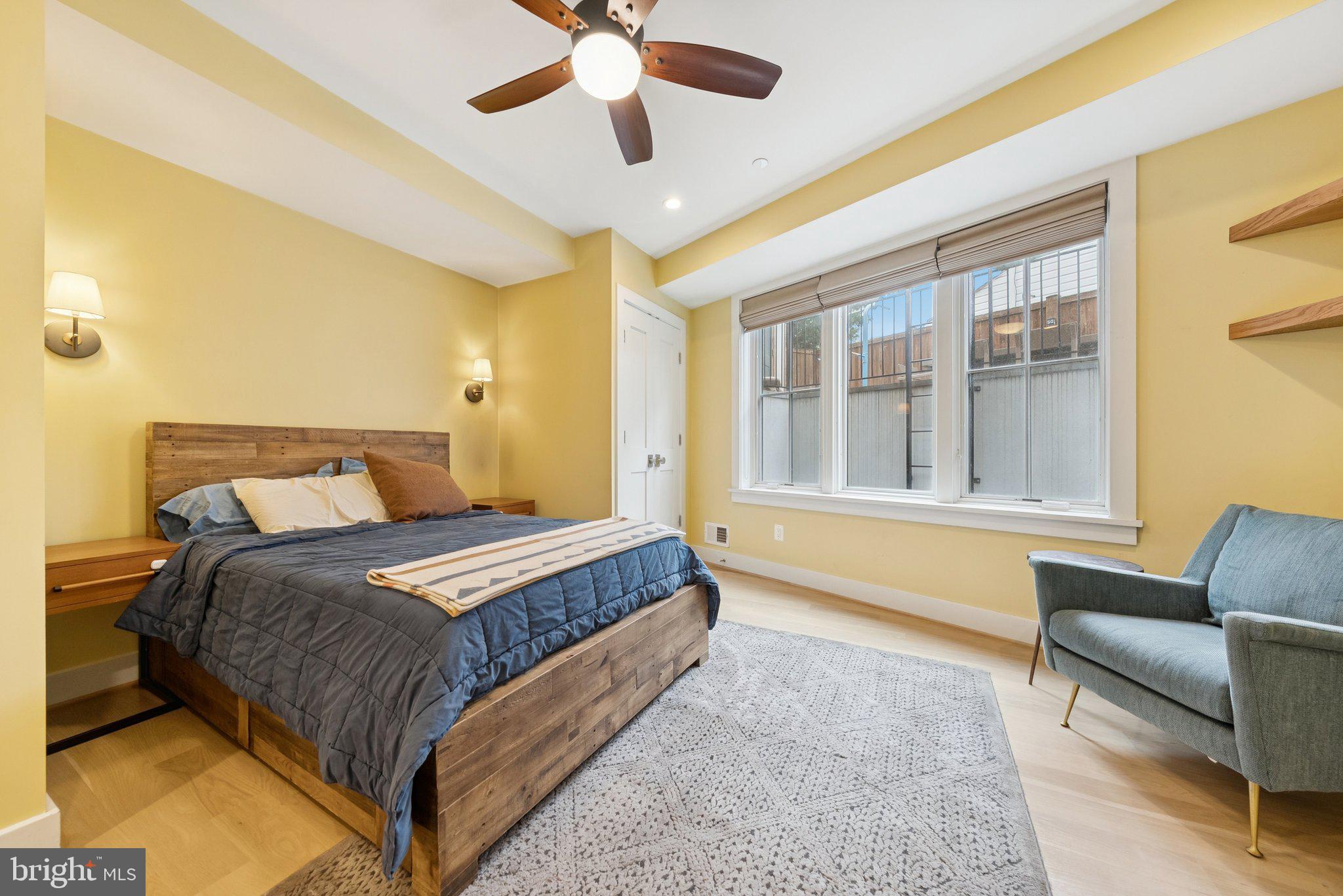 1301 POTOMAC AVENUE SE 2