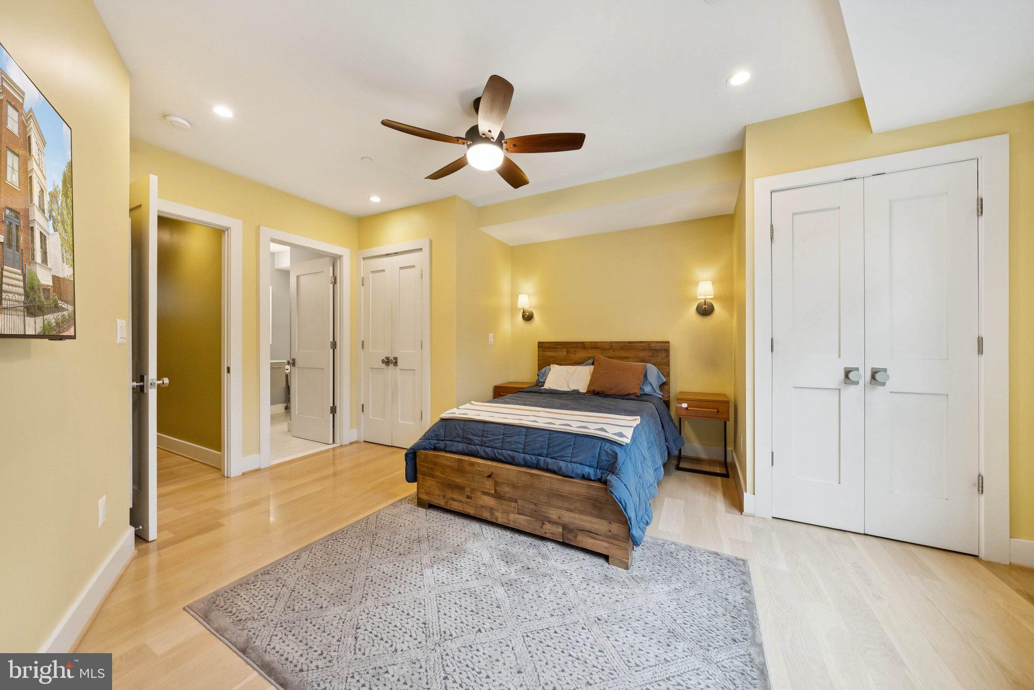 1301 POTOMAC AVENUE SE 2