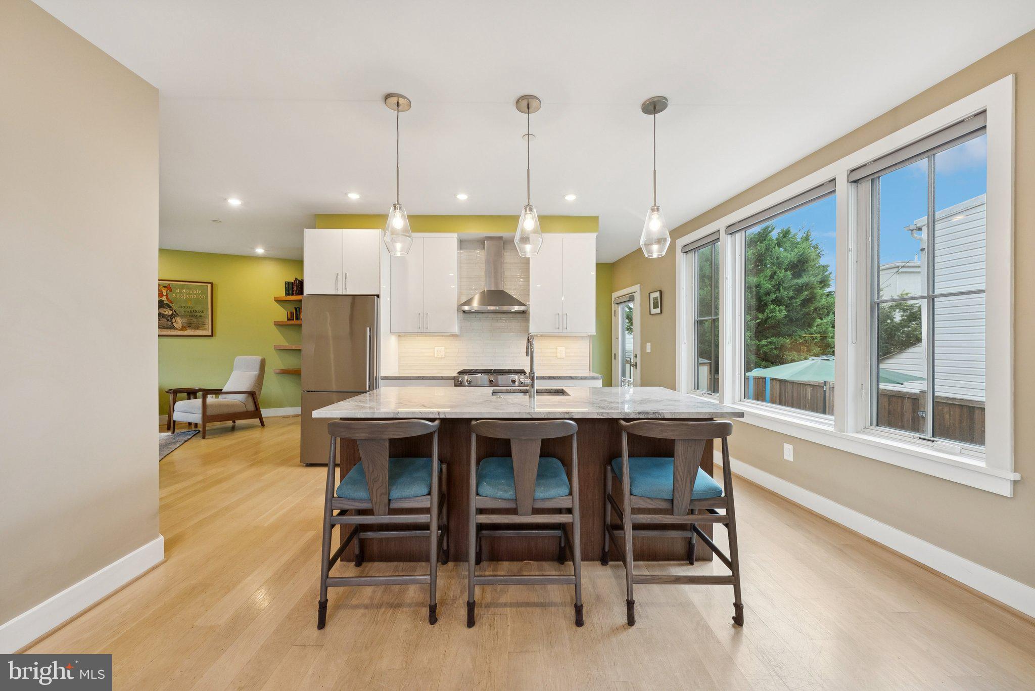 1301 POTOMAC AVENUE SE 2