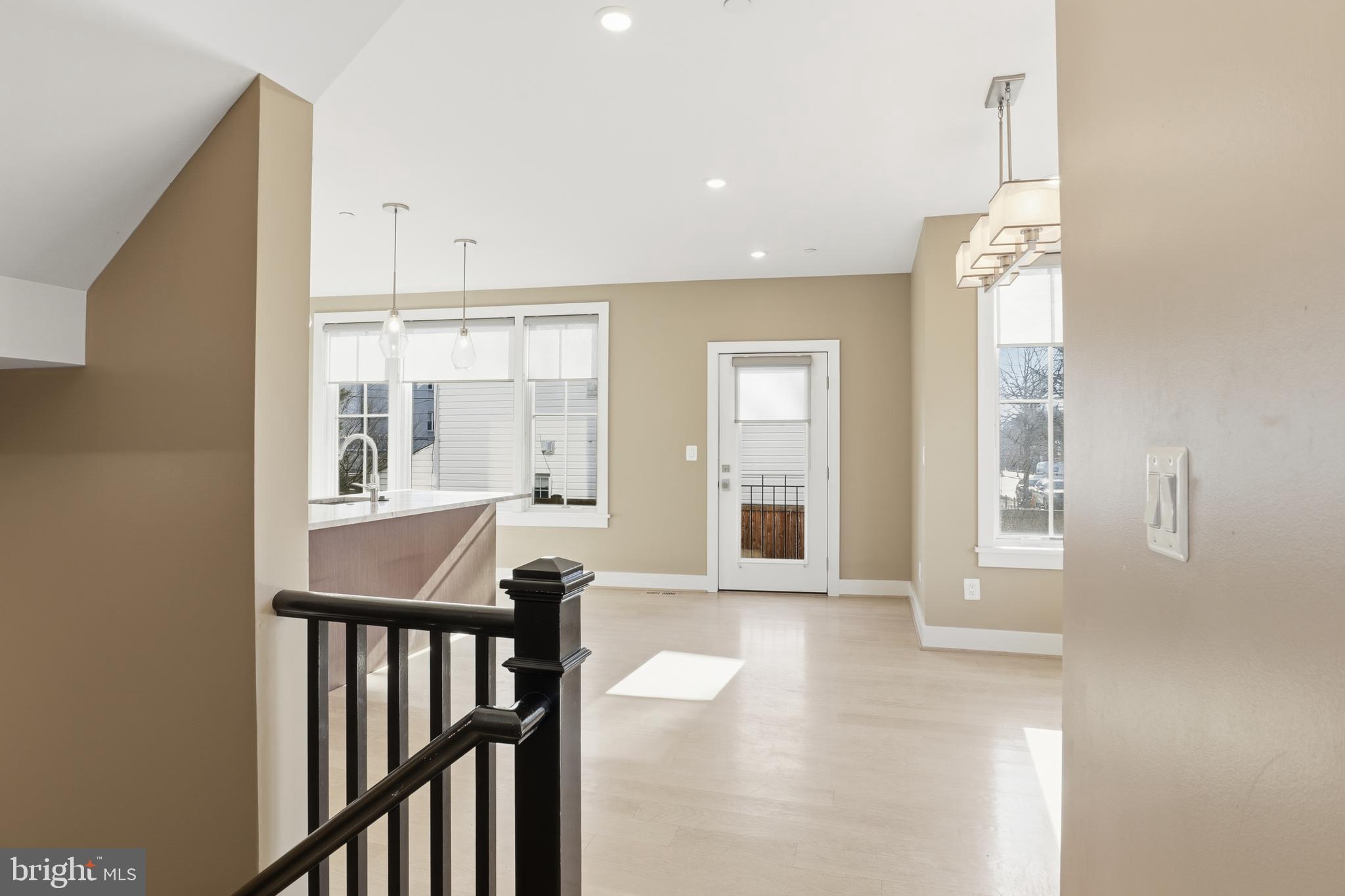 1301 POTOMAC AVENUE SE 2