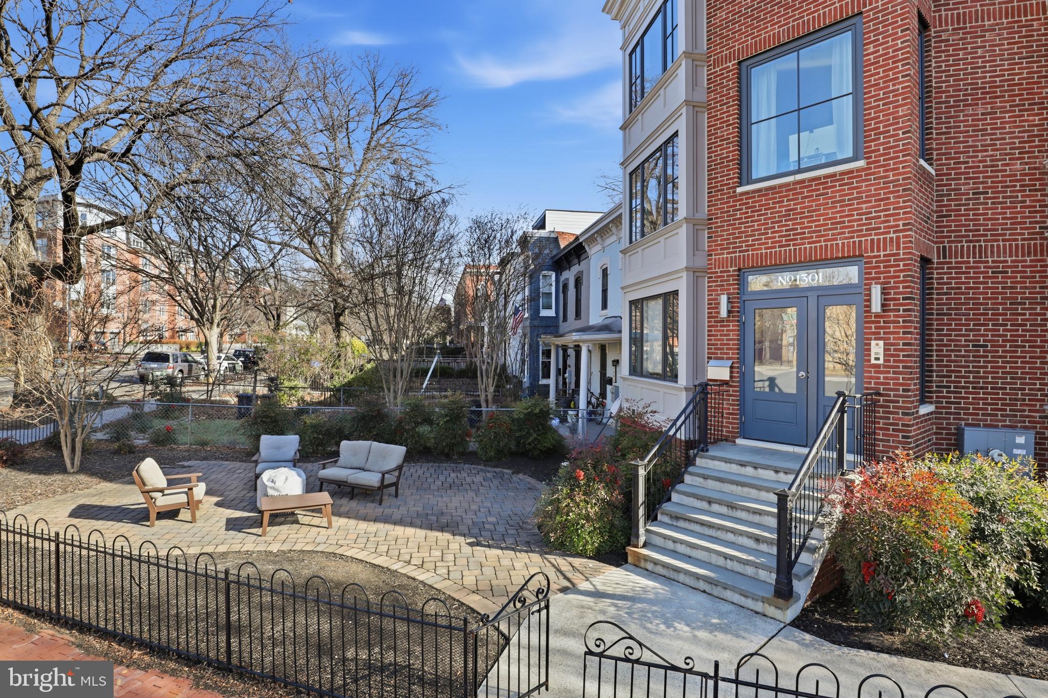 1301 POTOMAC AVENUE SE 2