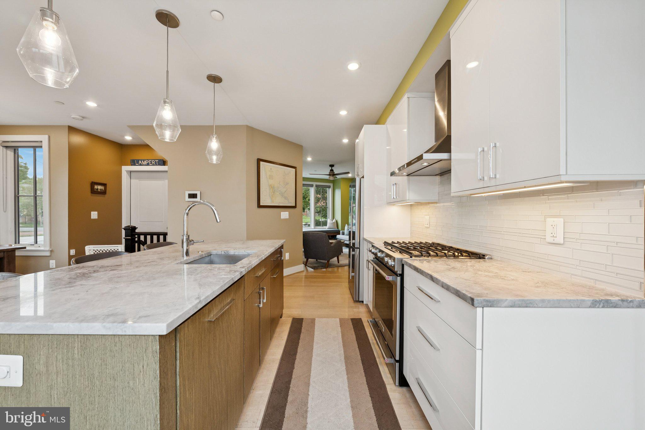 1301 POTOMAC AVENUE SE 2