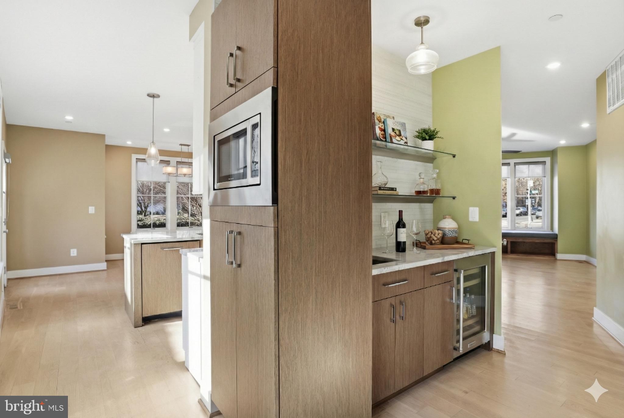 1301 POTOMAC AVENUE SE 2