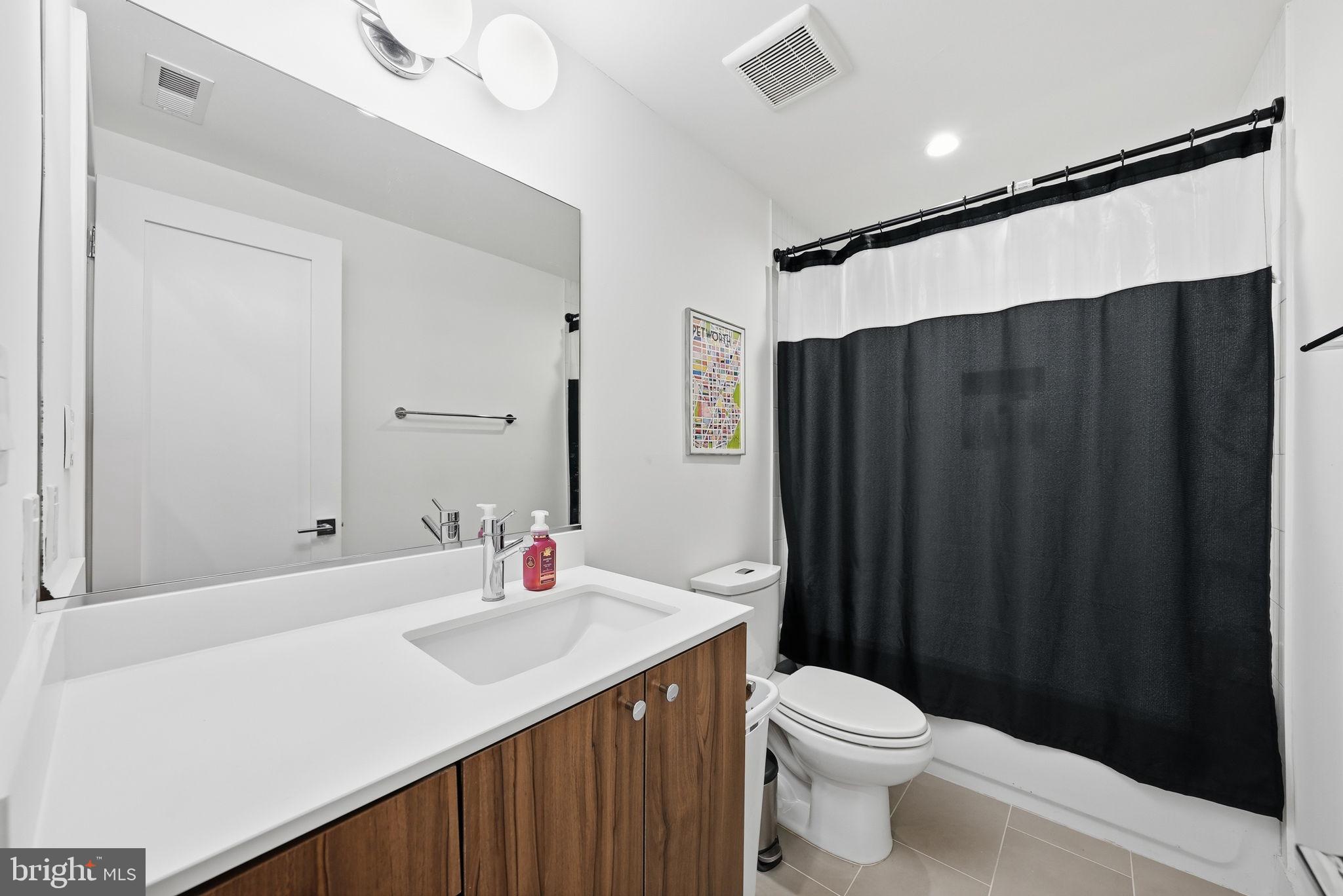 826 UPSHUR STREET NW 2