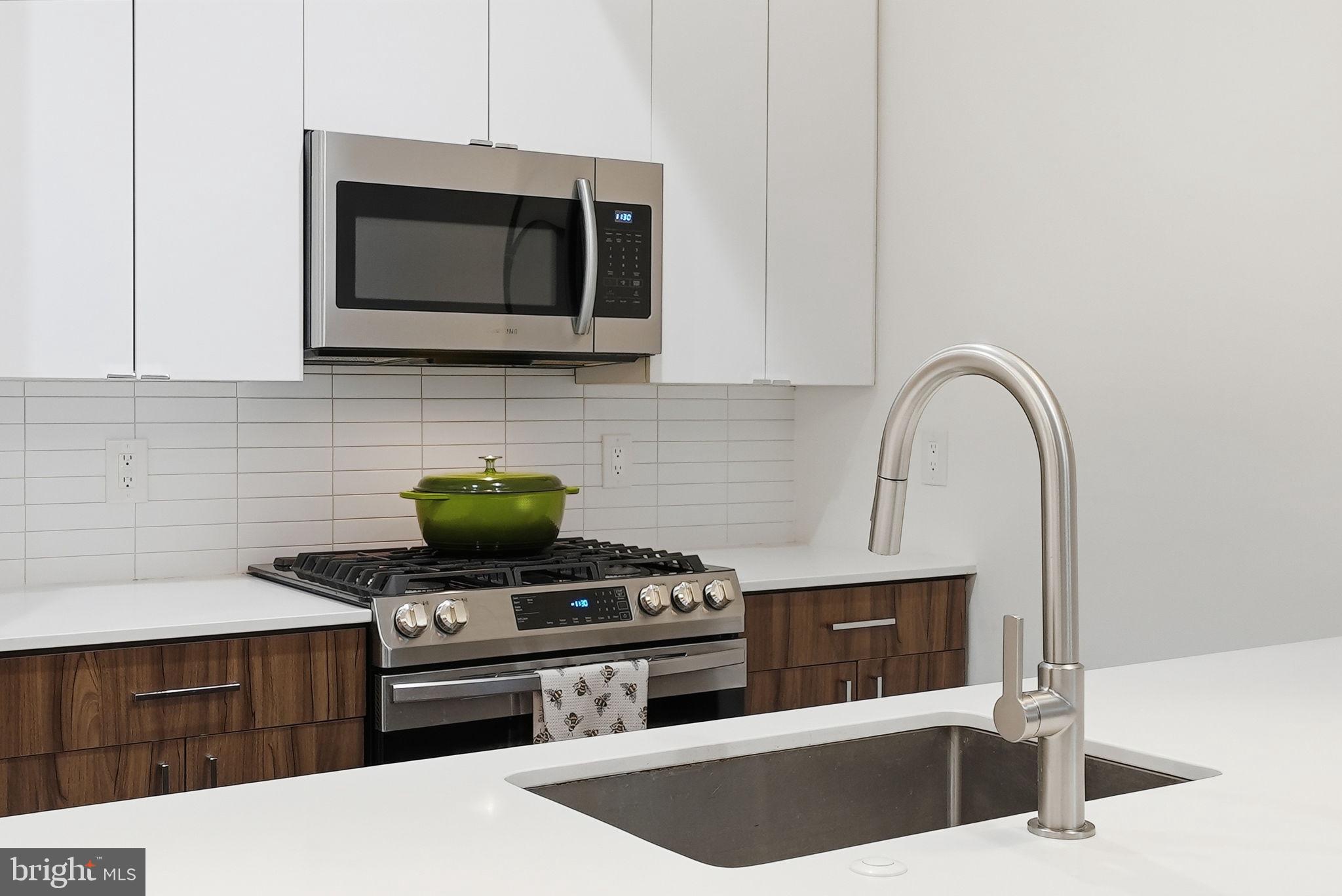 826 UPSHUR STREET NW 2