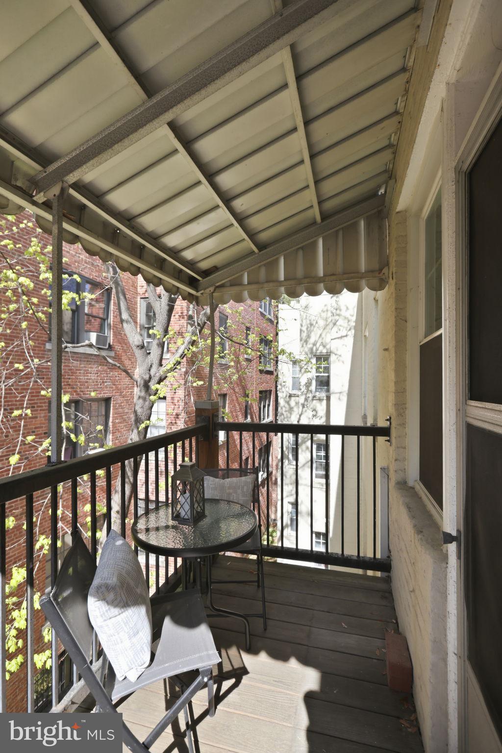 5112 CONNECTICUT AVENUE NW 303