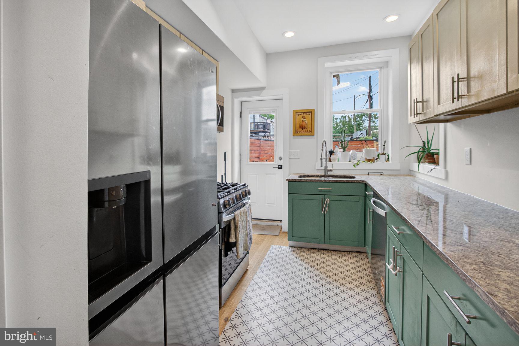 1510 1ST STREET NW