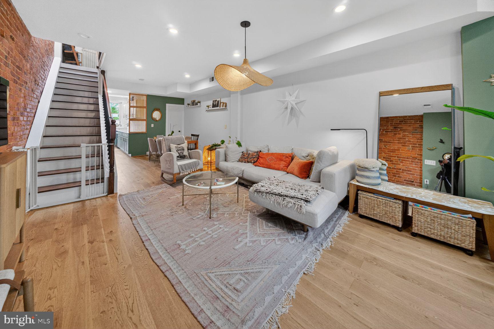 1510 1ST STREET NW