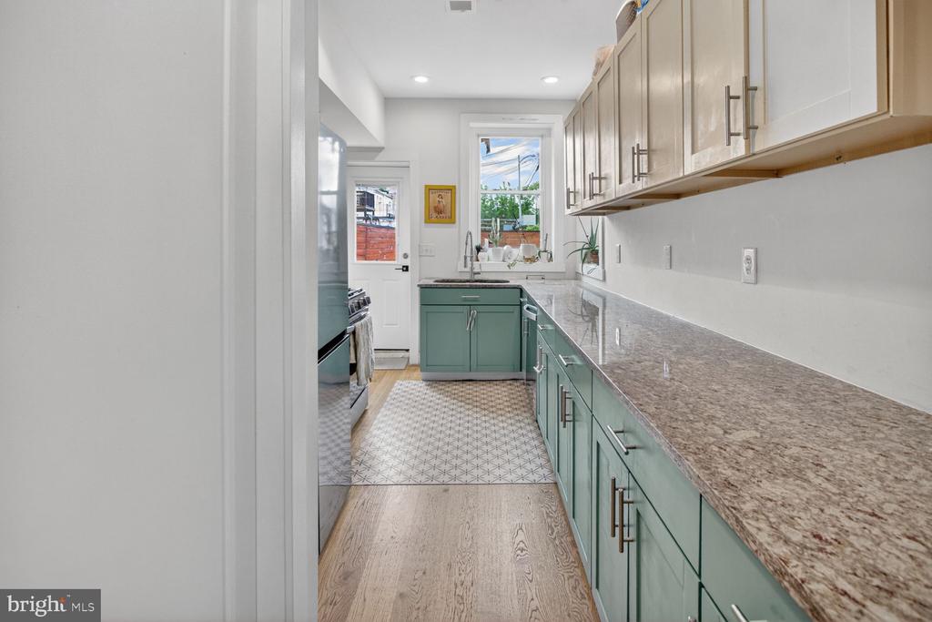 1510 1ST STREET NW