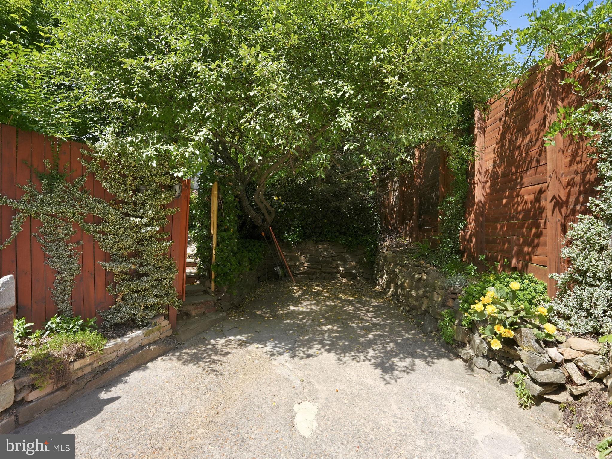 1922 PARK ROAD NW