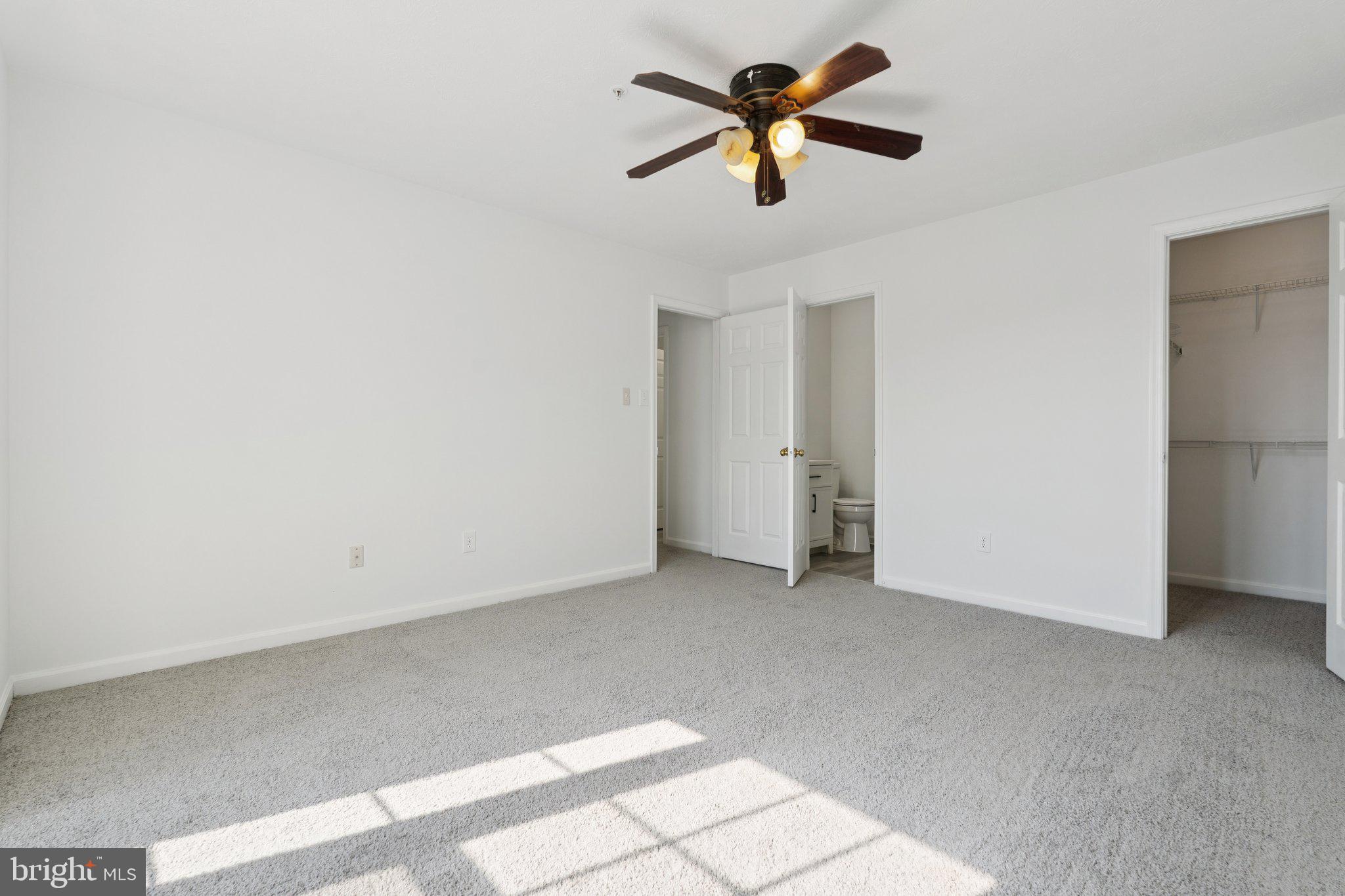 7655 Gladstone Rd #5