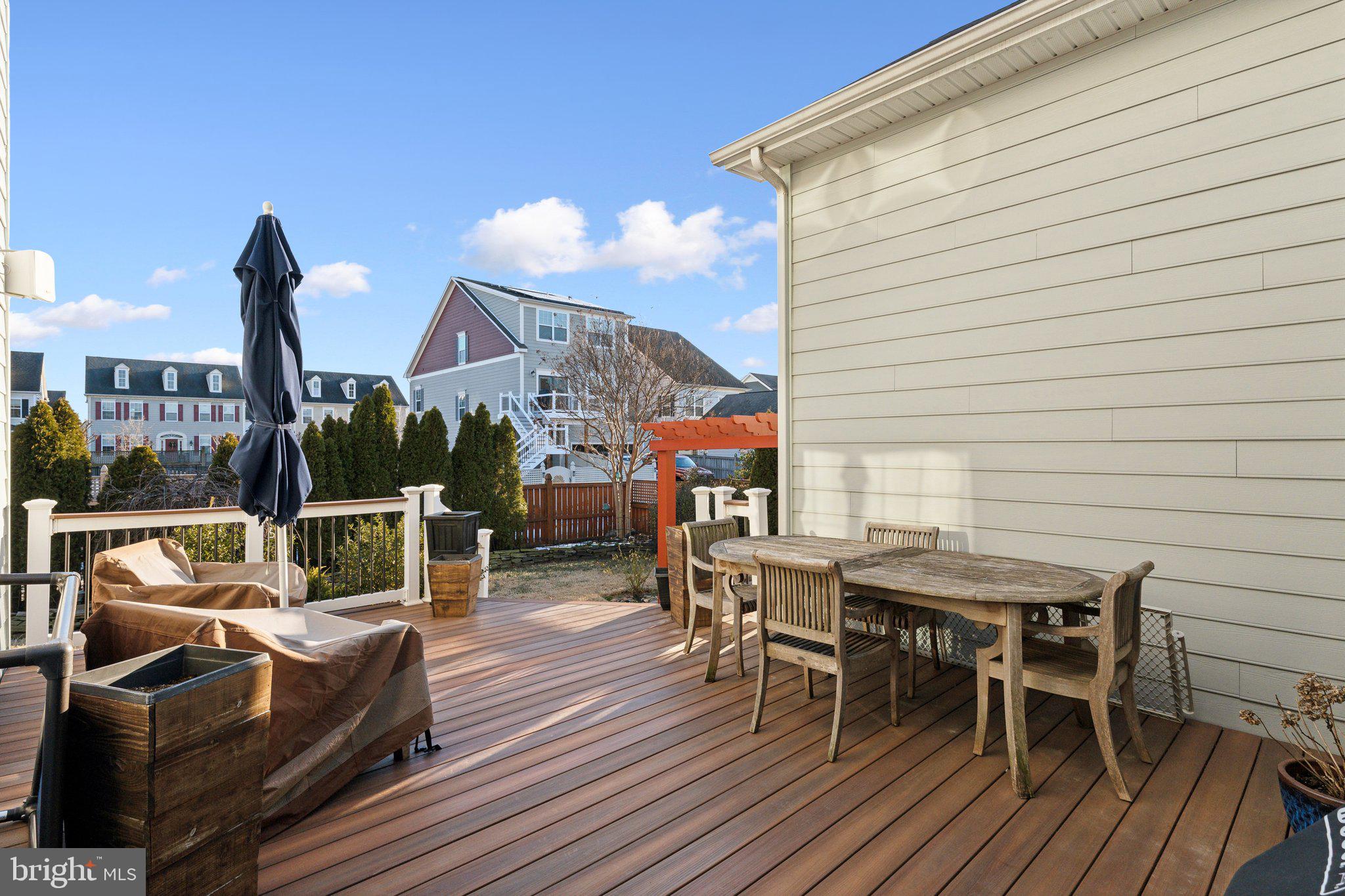 209 Evelyne Street