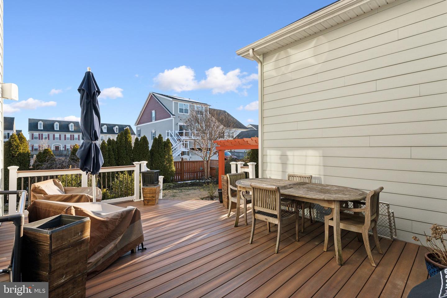 209 Evelyne Street