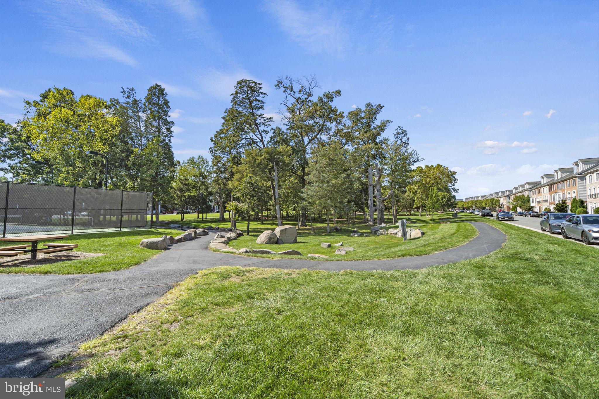 42500 Legacy Park Dr