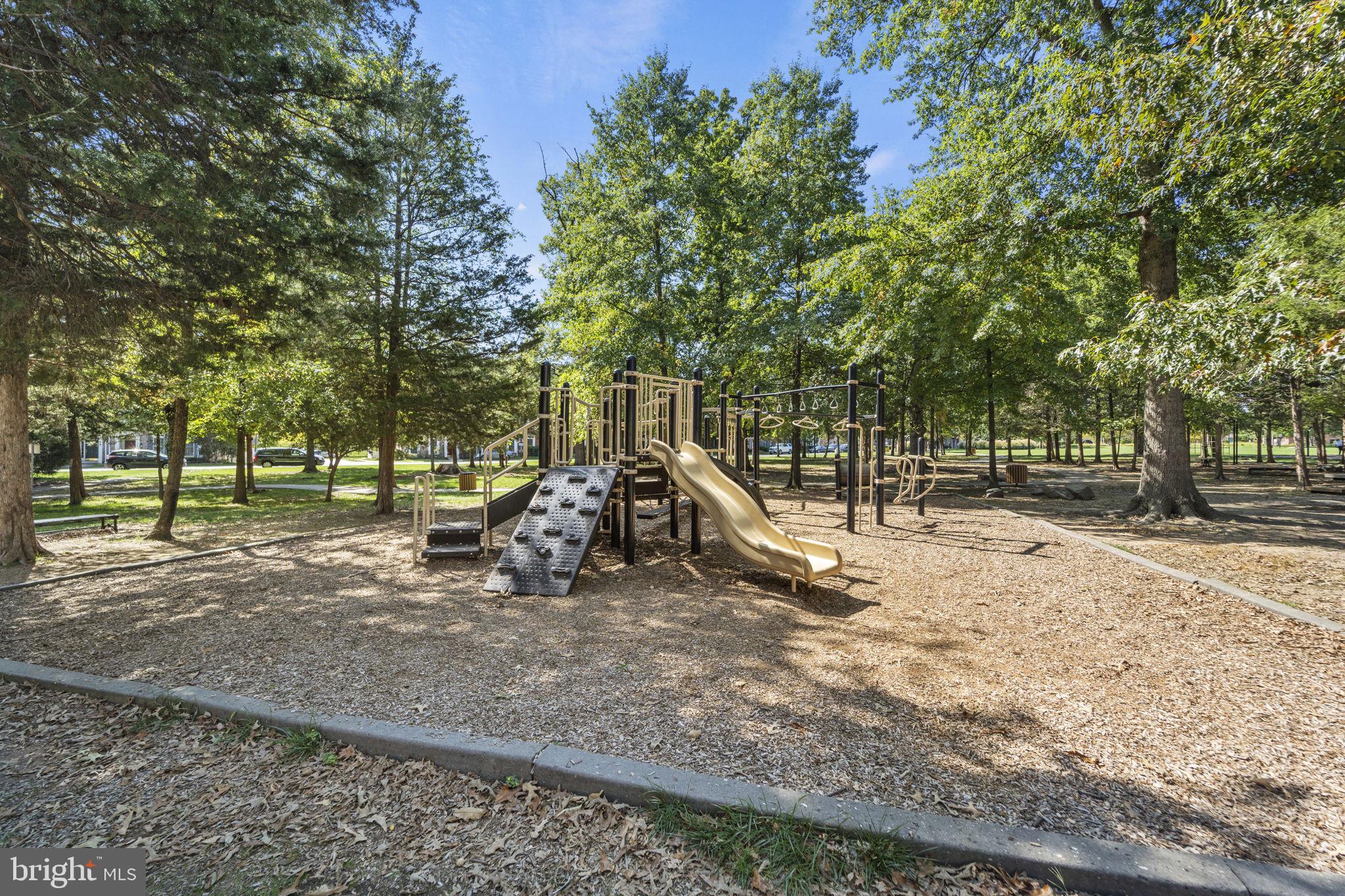 42500 Legacy Park Dr
