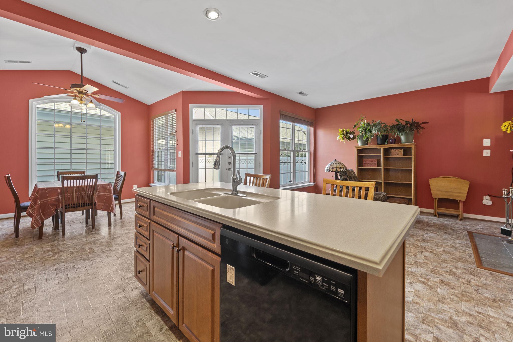 42500 Legacy Park Dr