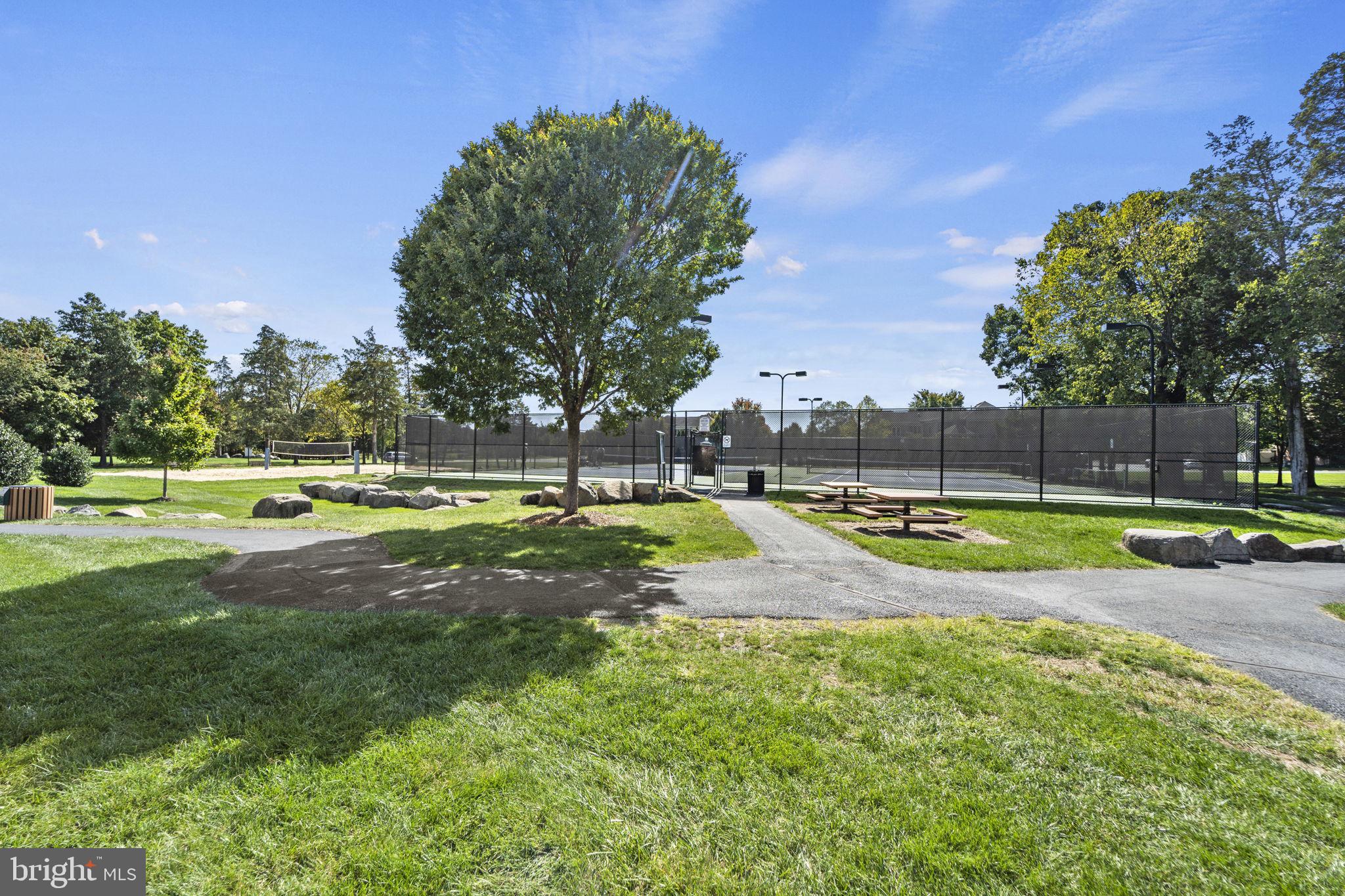 42500 Legacy Park Dr