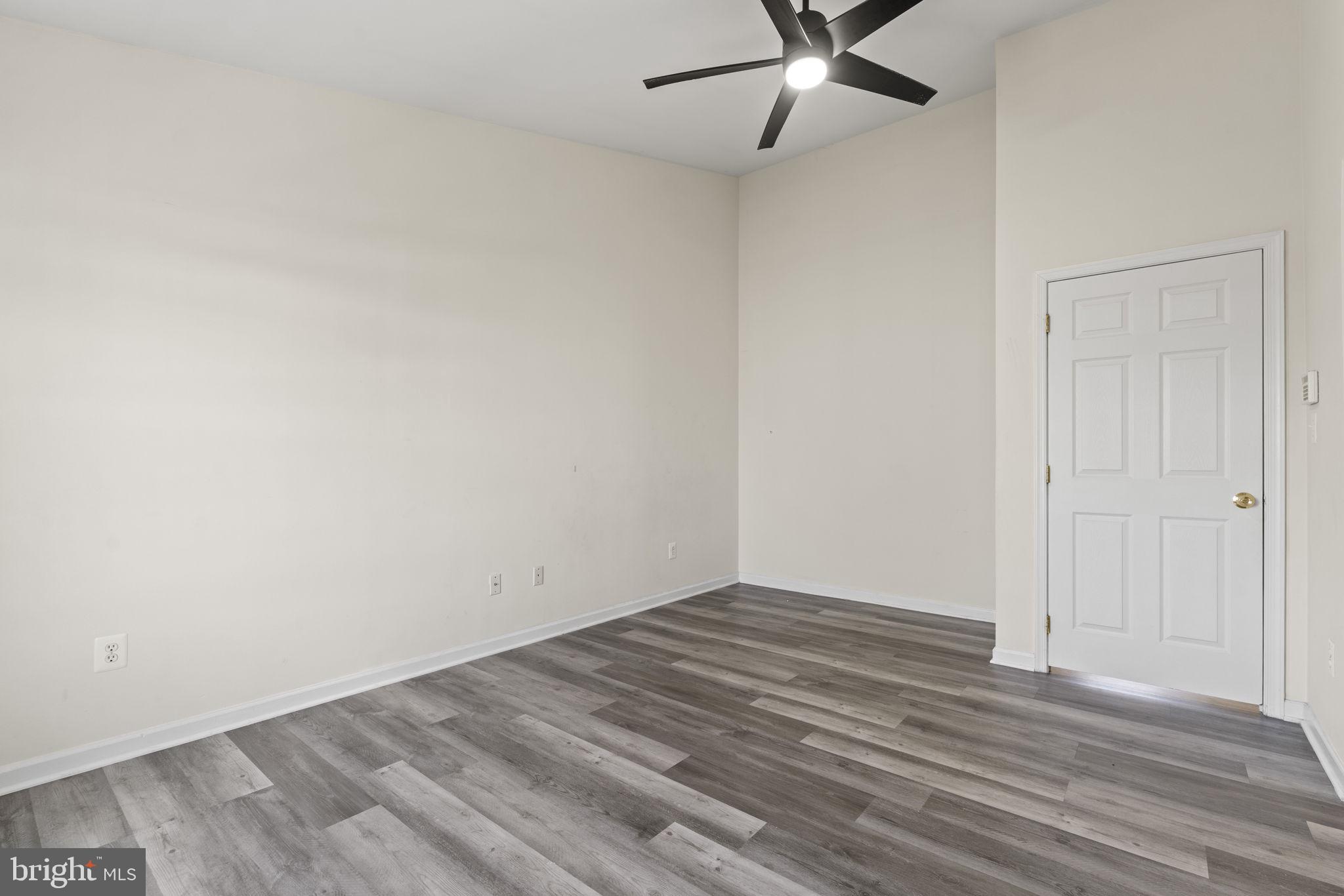 25390 Shipley Ter