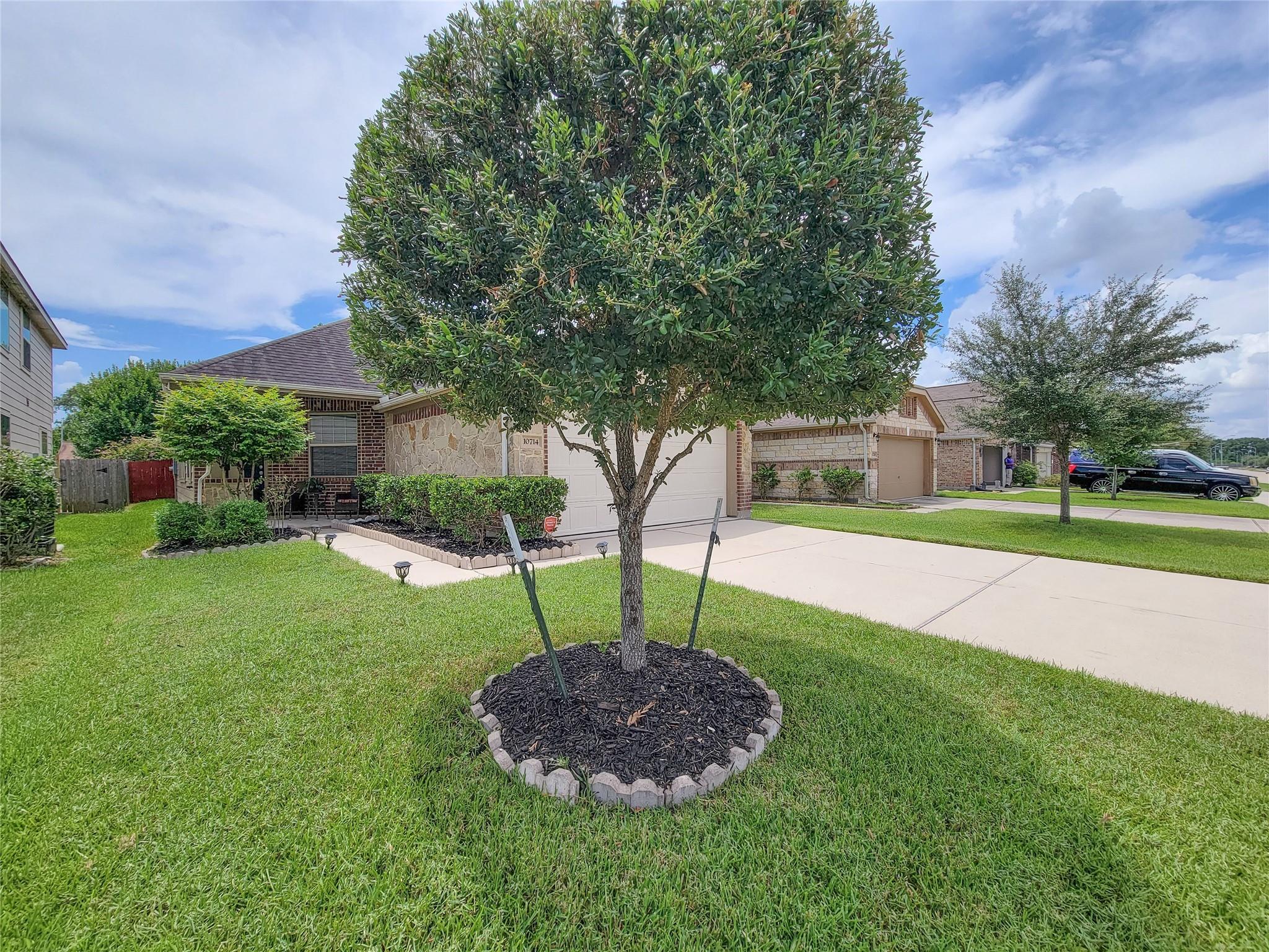 10714 Sun River Falls Drive
