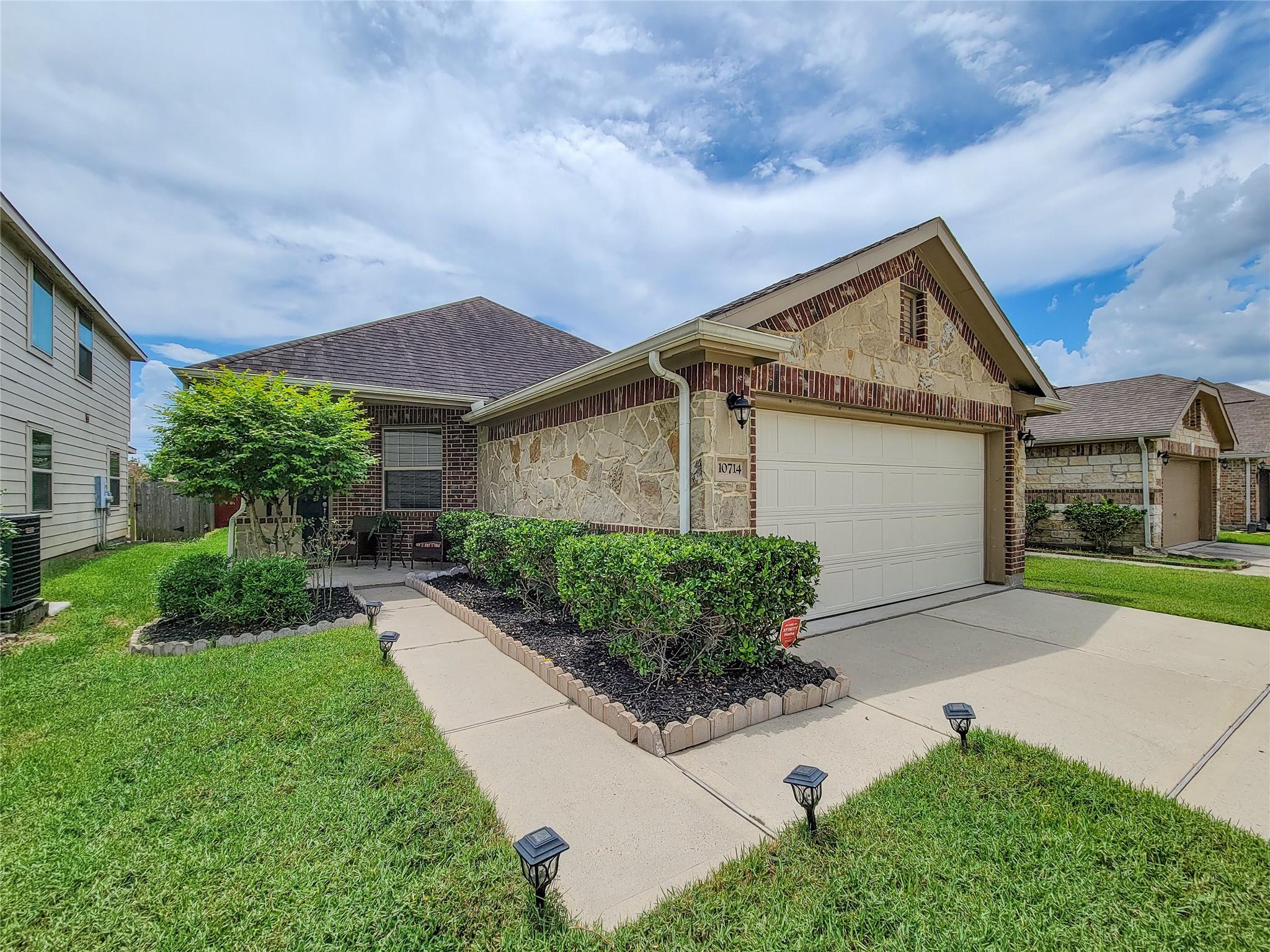 10714 Sun River Falls Drive