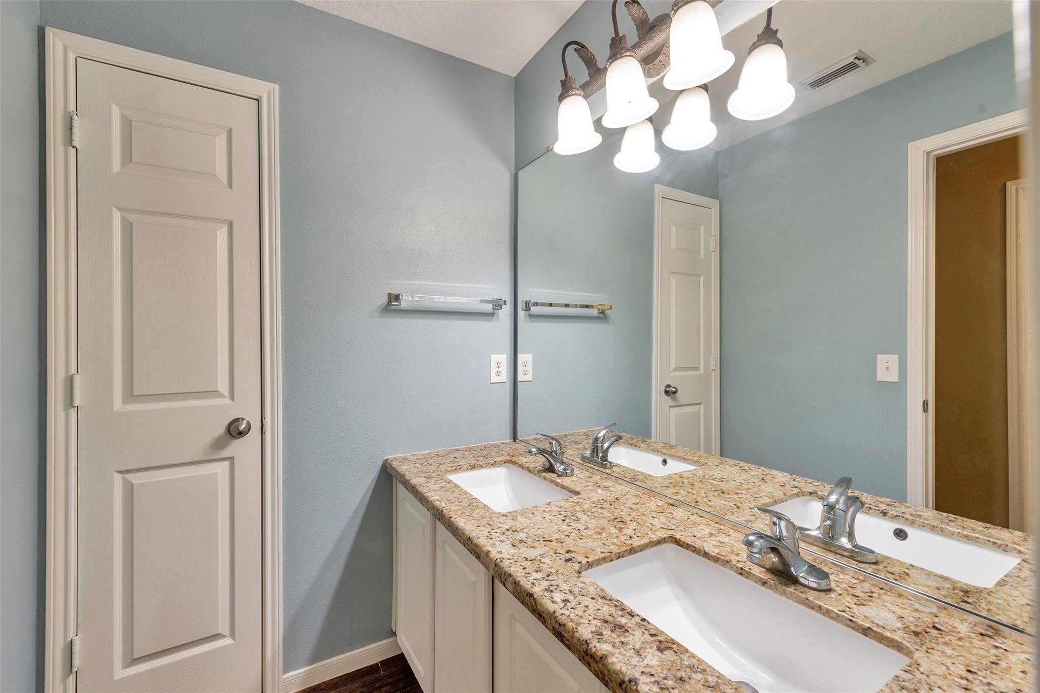 1431 Hidden Terrace Drive