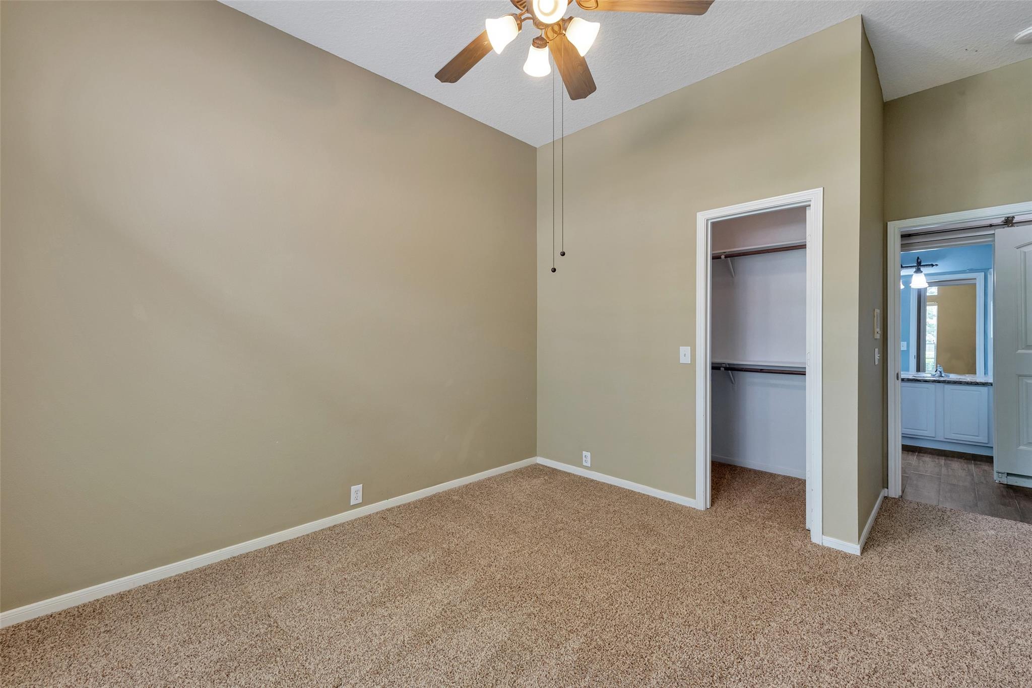 1431 Hidden Terrace Drive