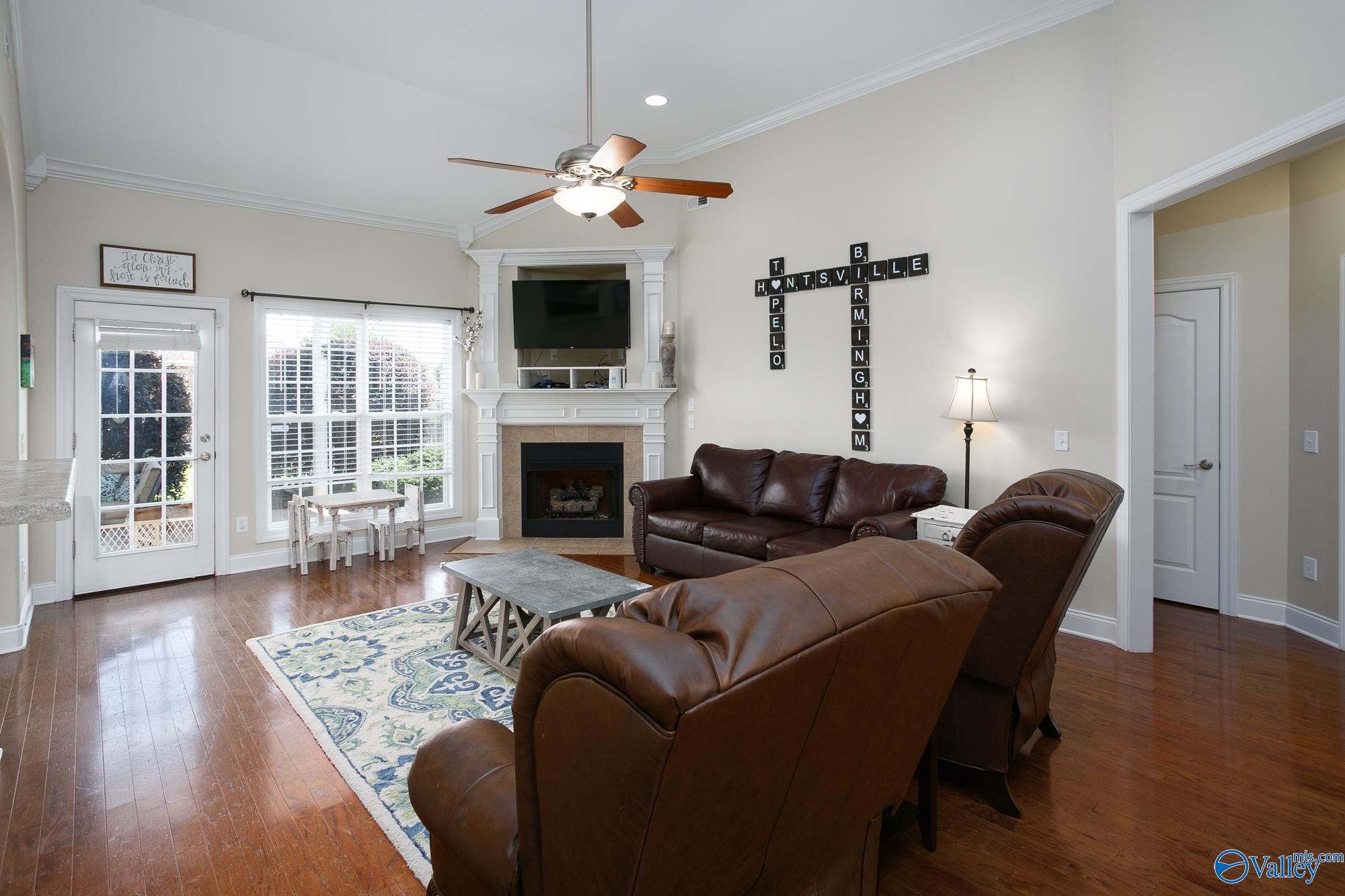 12818 Wakea Drive