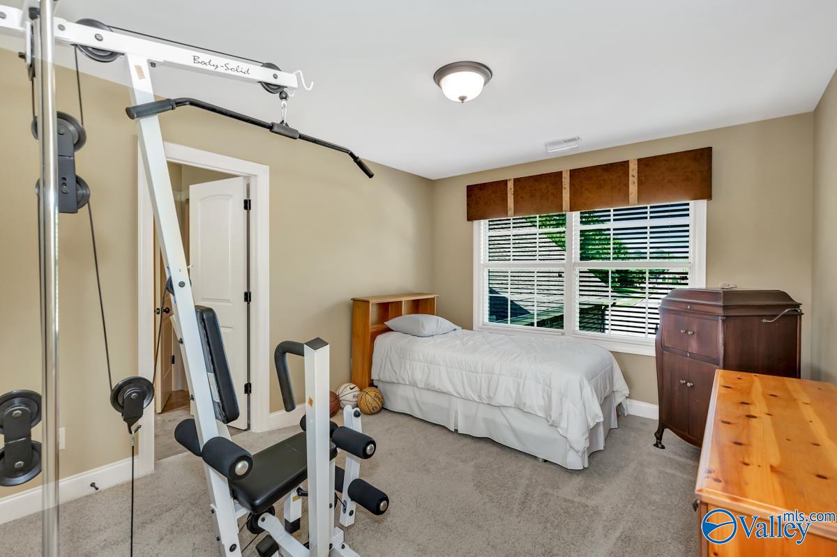 30 Elm Ridge Boulevard SW