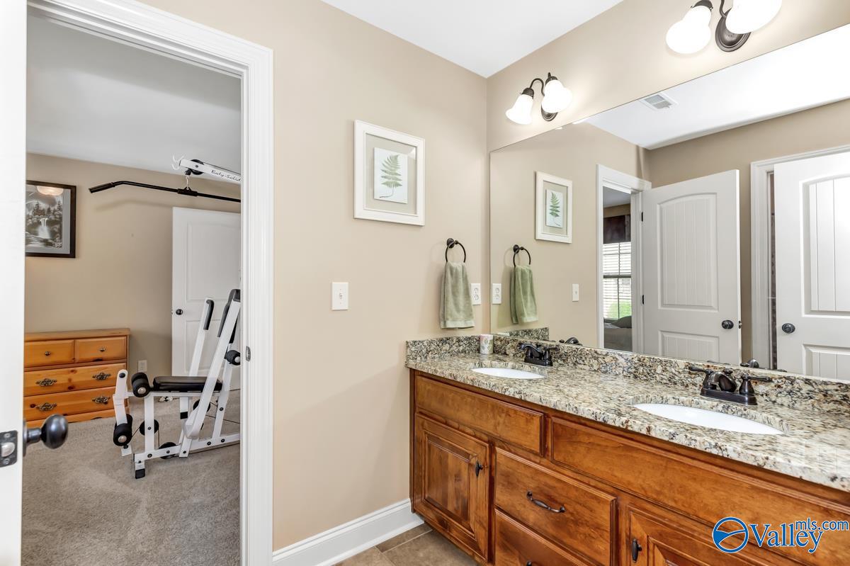 30 Elm Ridge Boulevard SW