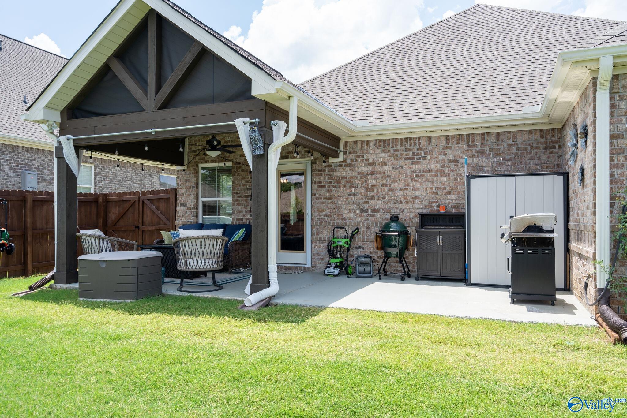 2406 Celia Court SW