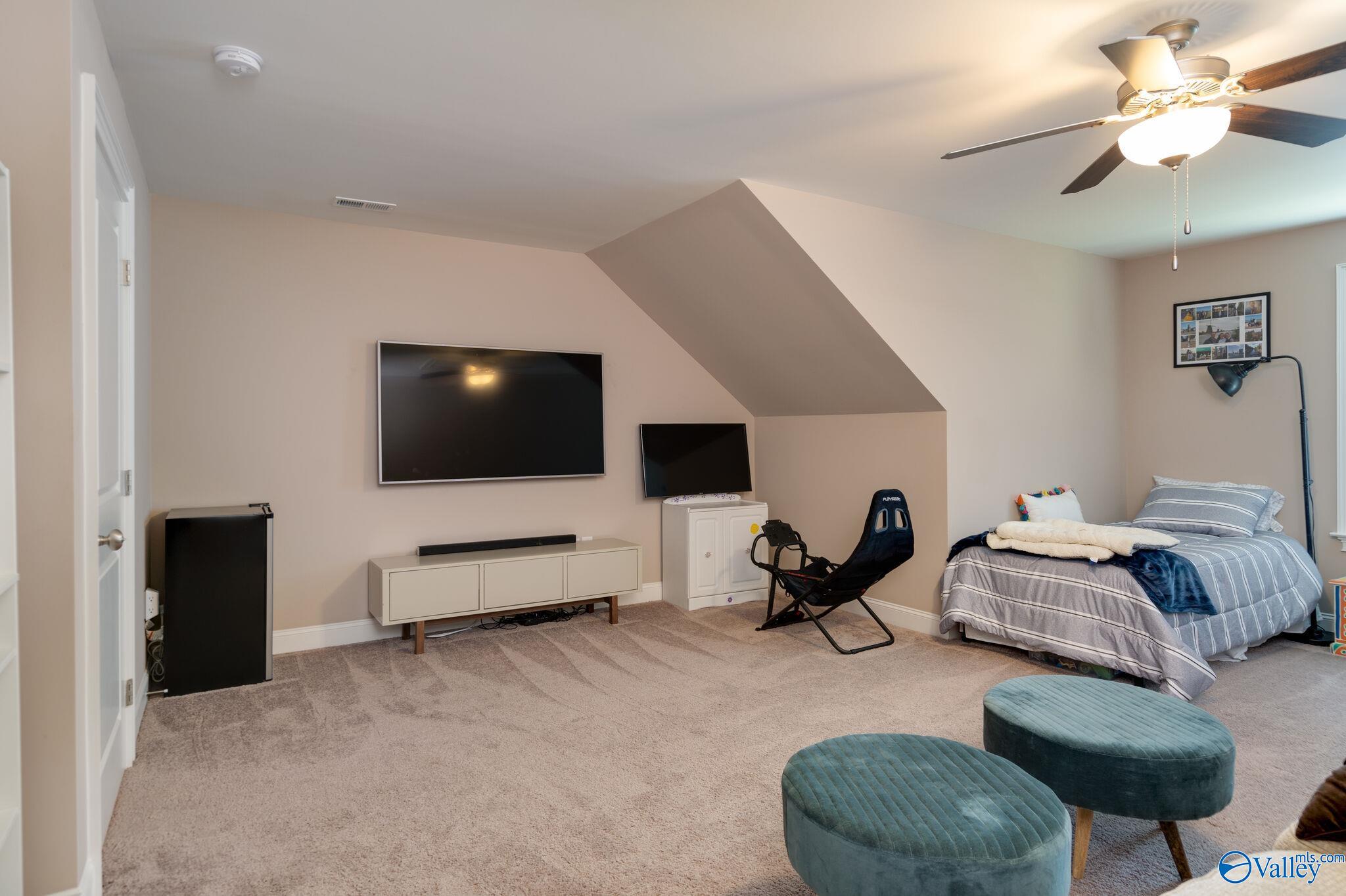 2406 Celia Court SW