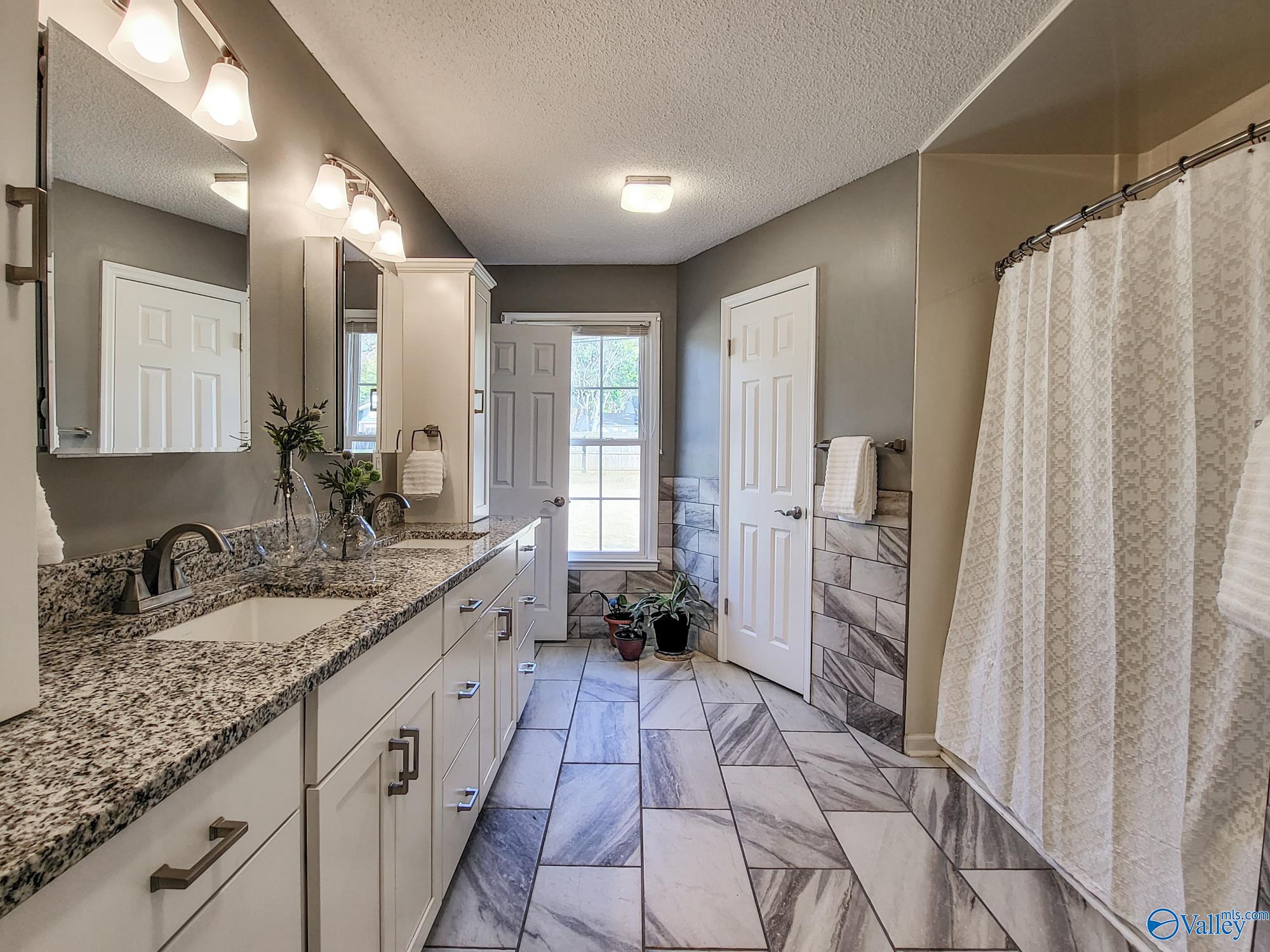 14927 Clovercrest Drive