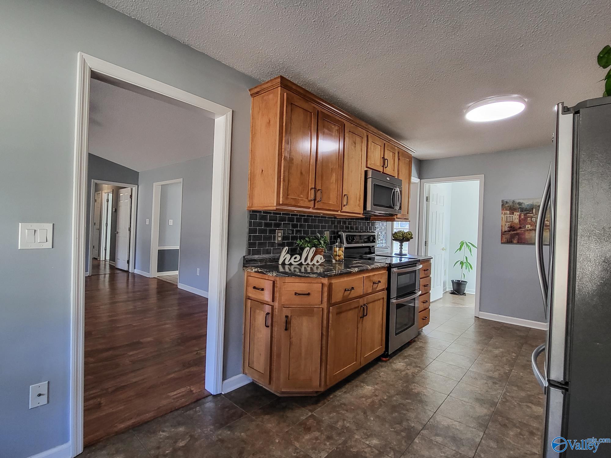 14927 Clovercrest Drive