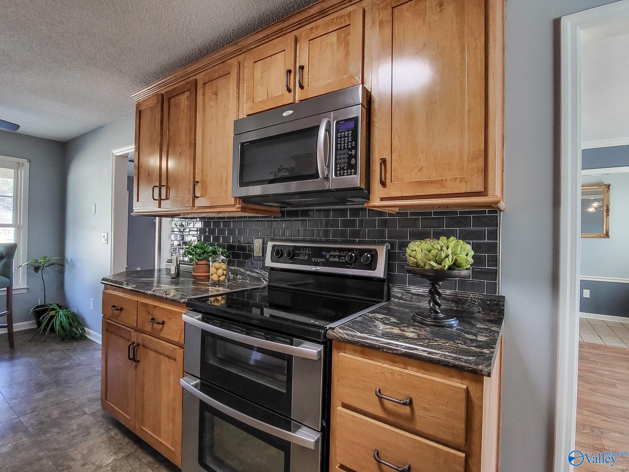 14927 Clovercrest Drive