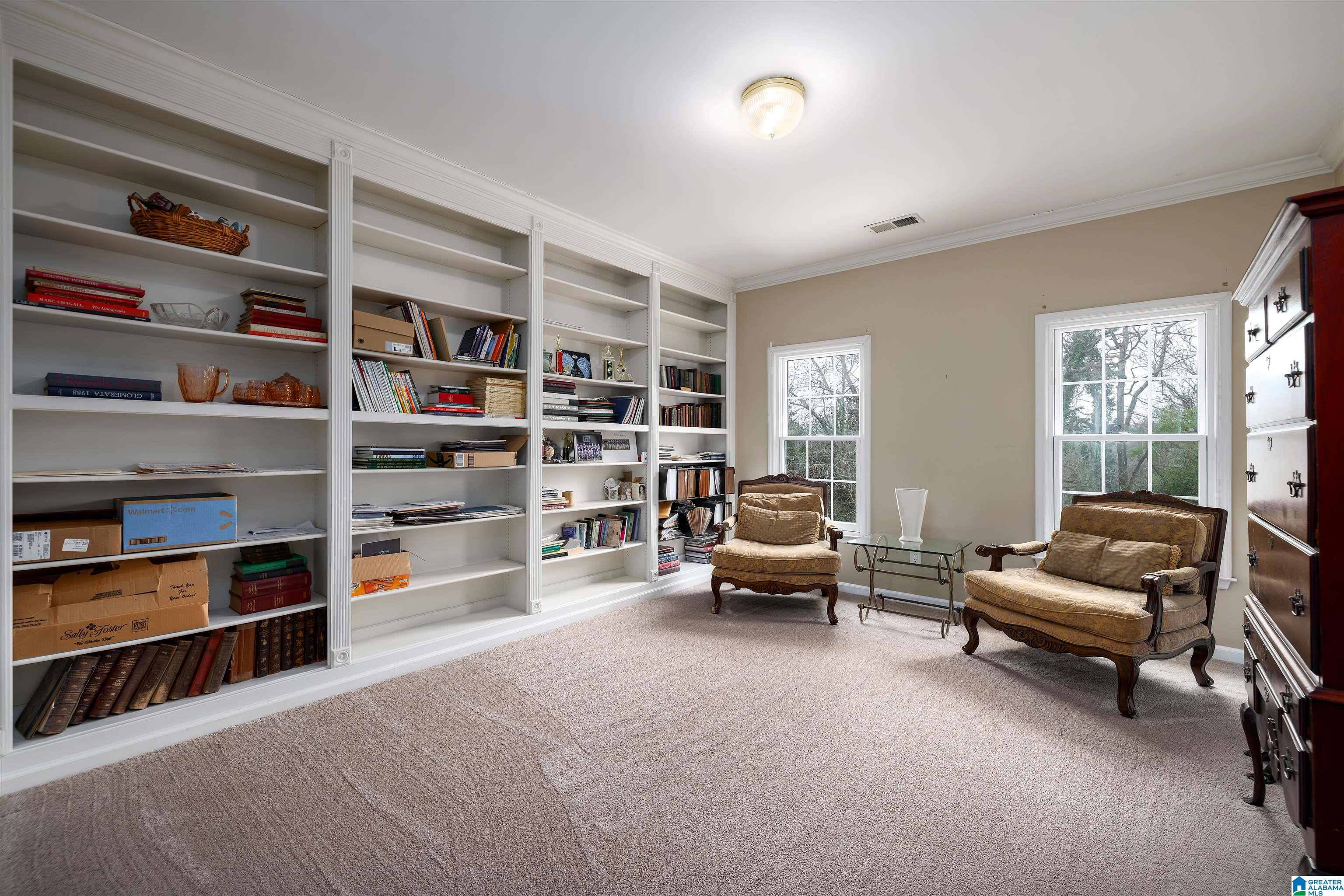 2213 HIDDEN RIDGE CIRCLE