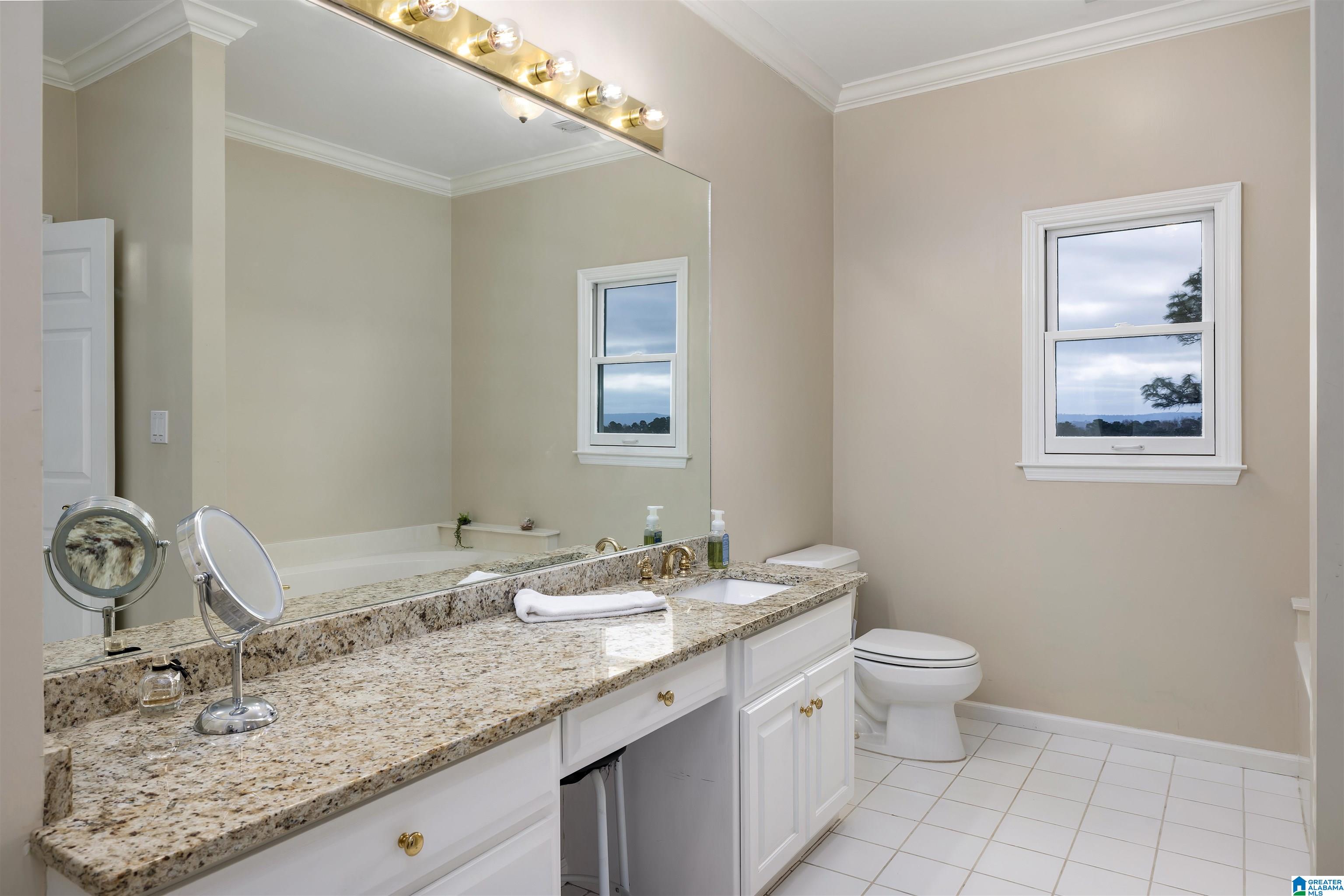 2213 HIDDEN RIDGE CIRCLE