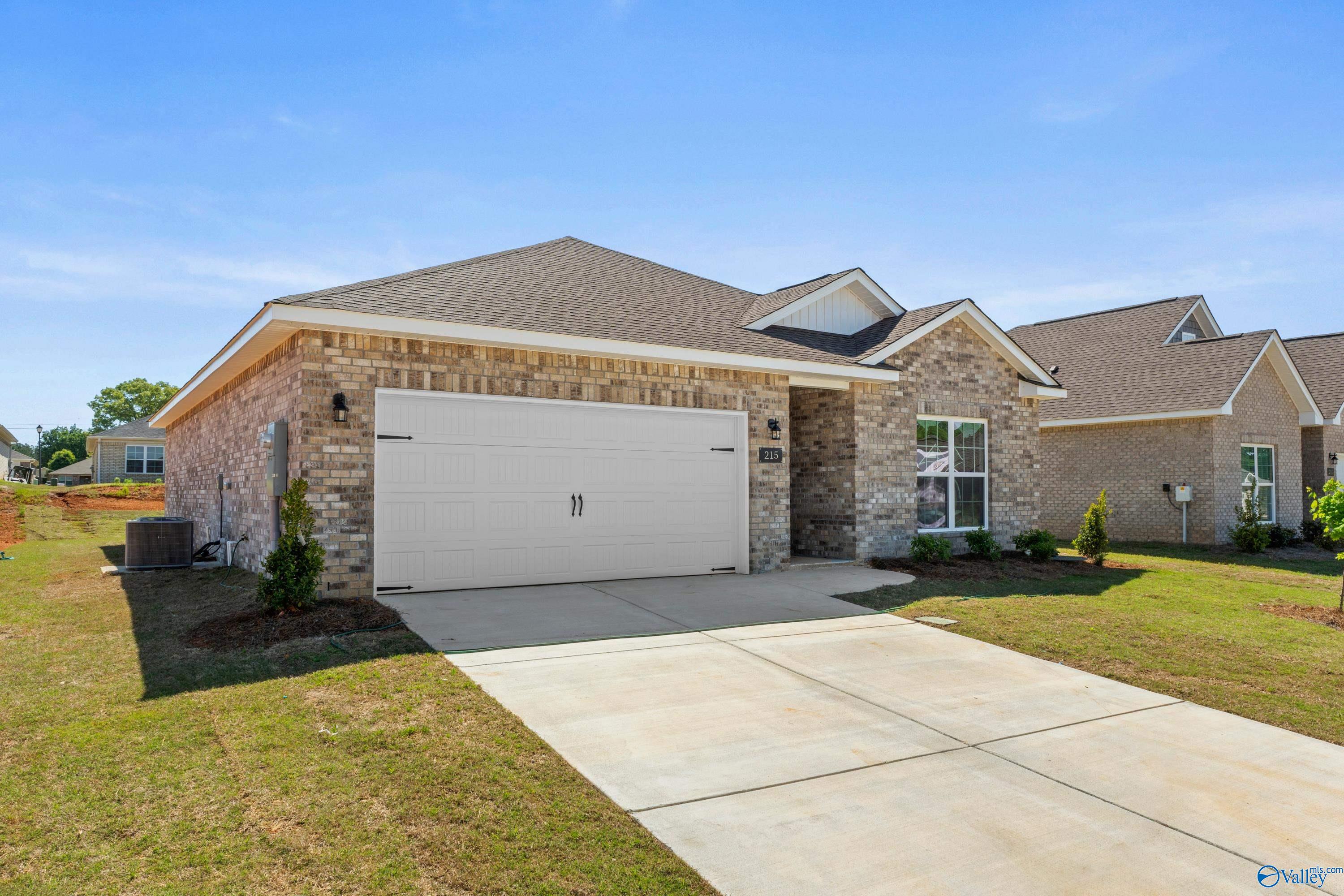 215 Pine Island