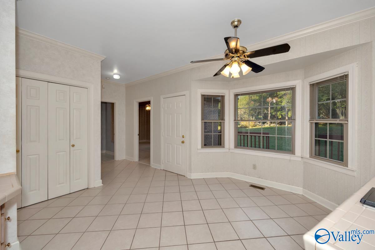 121 Matt Phillips Road NW
