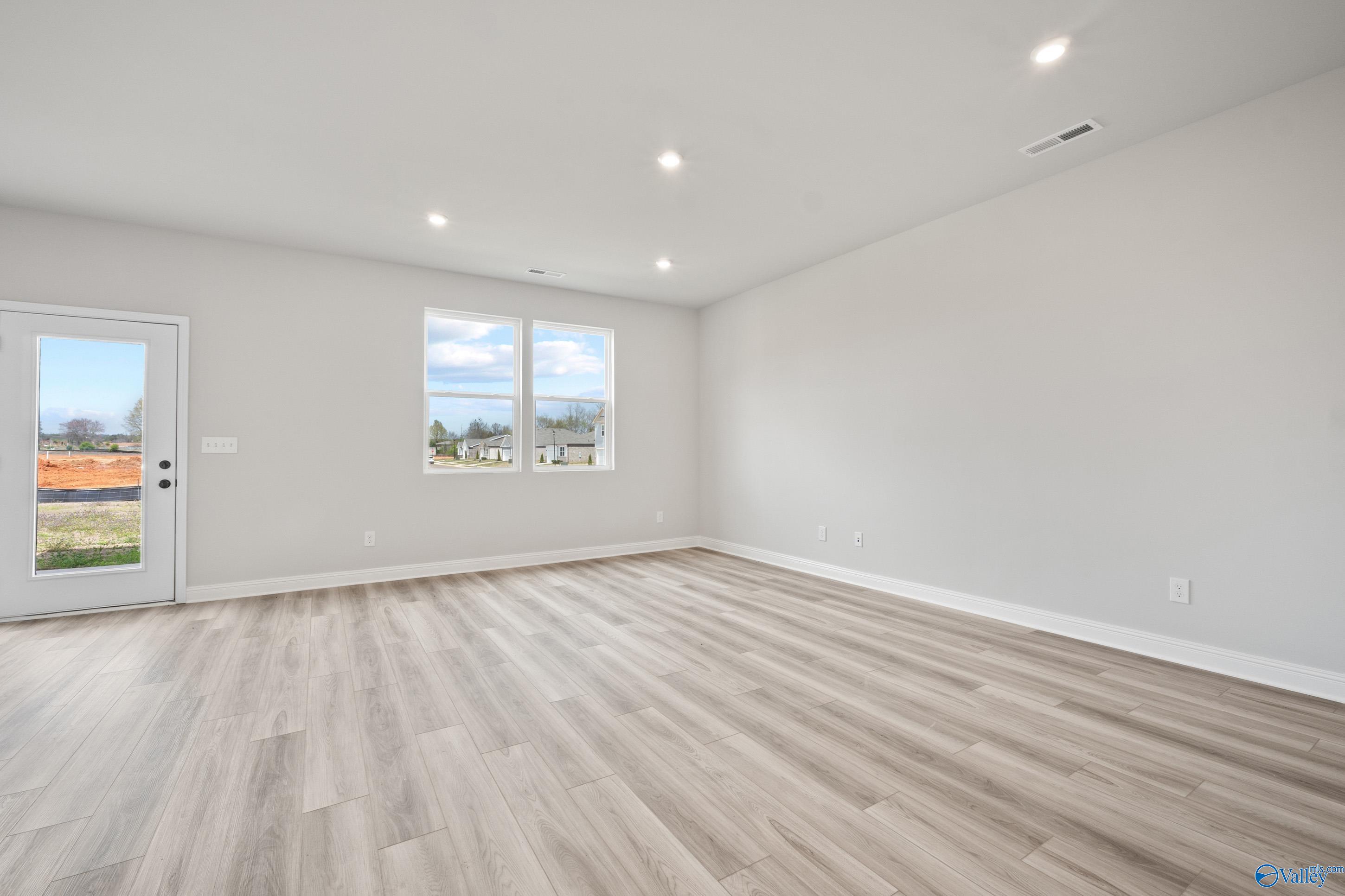 18084 Arrowhead Drive