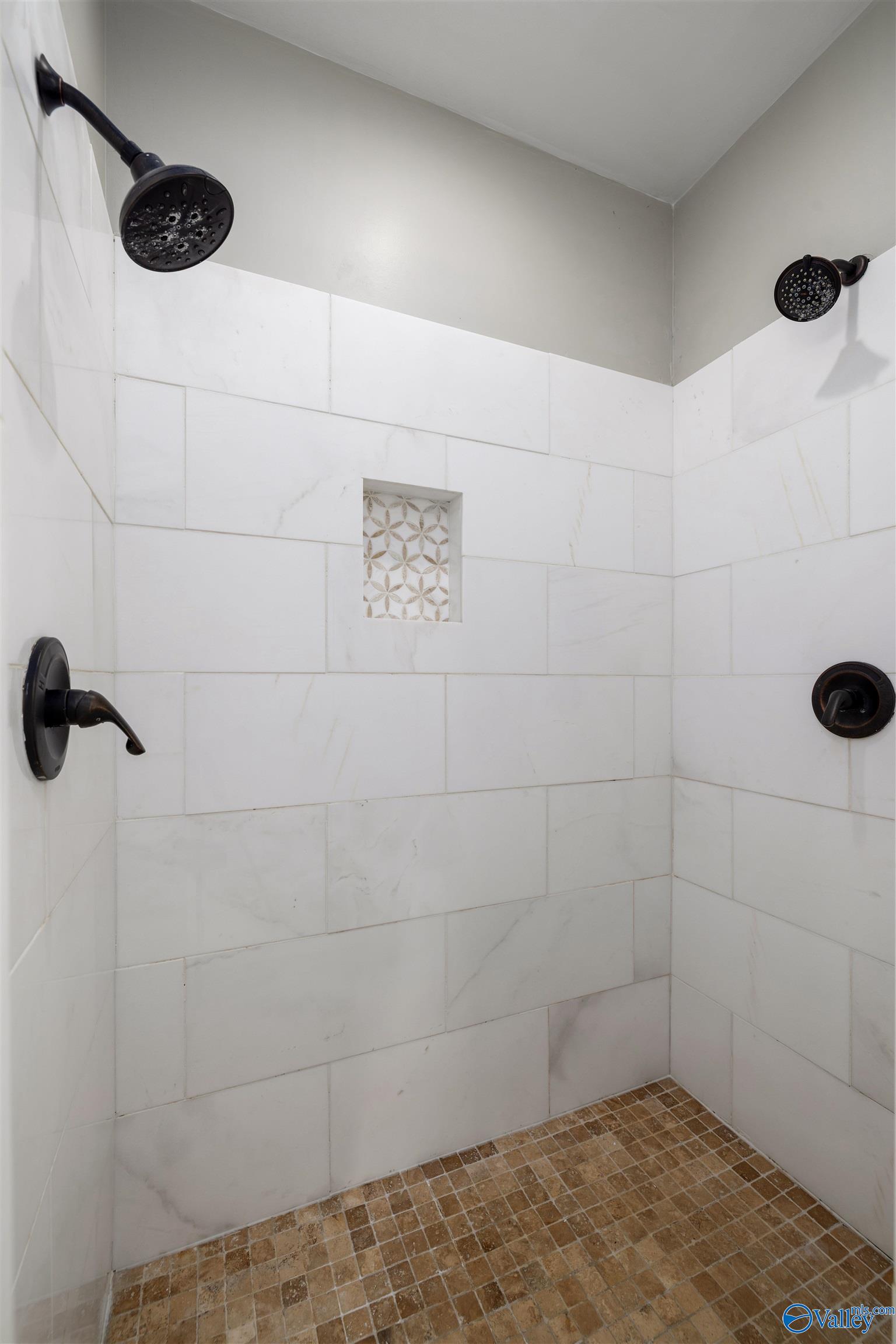 2213 Hidden Ridge Circle