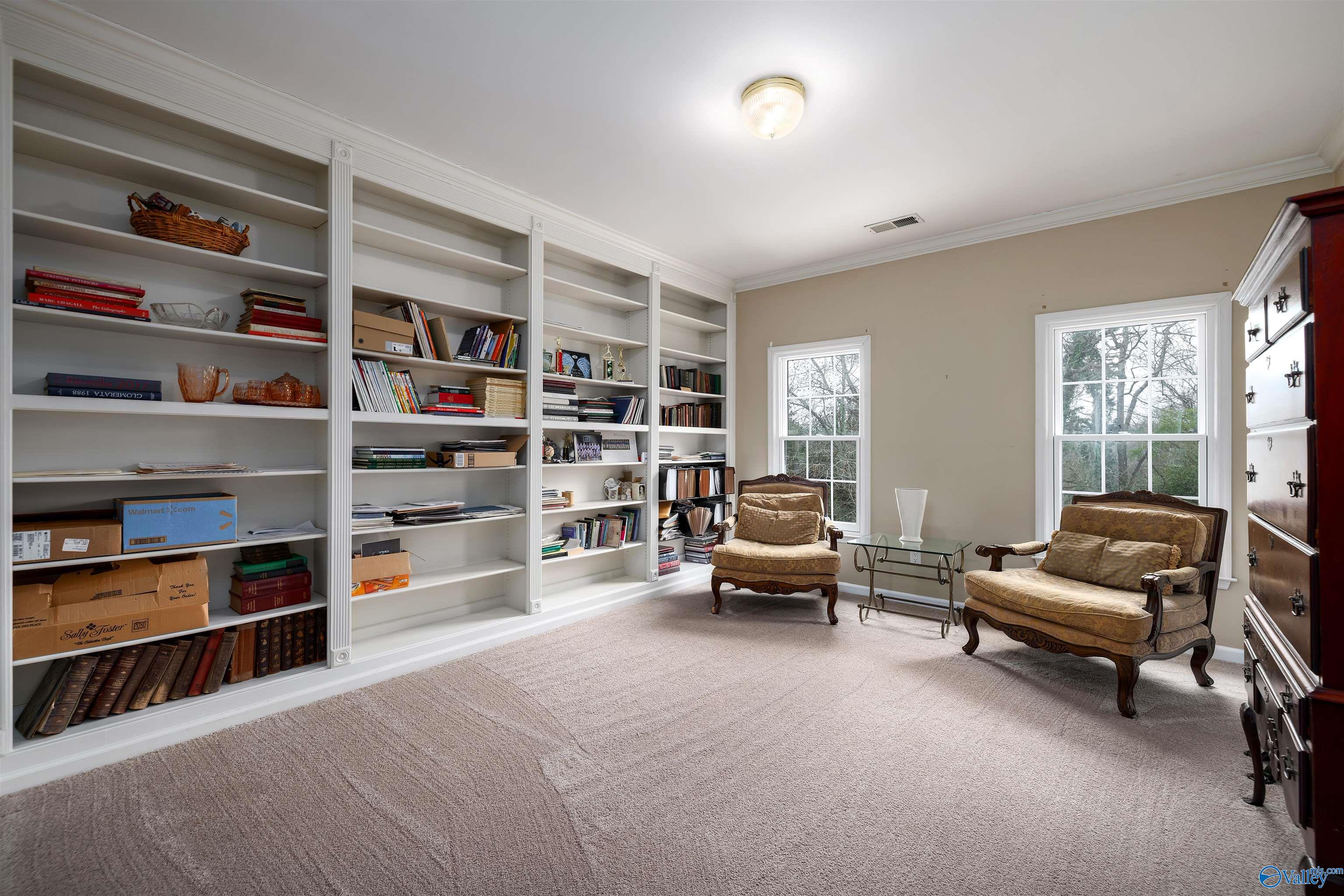 2213 Hidden Ridge Circle