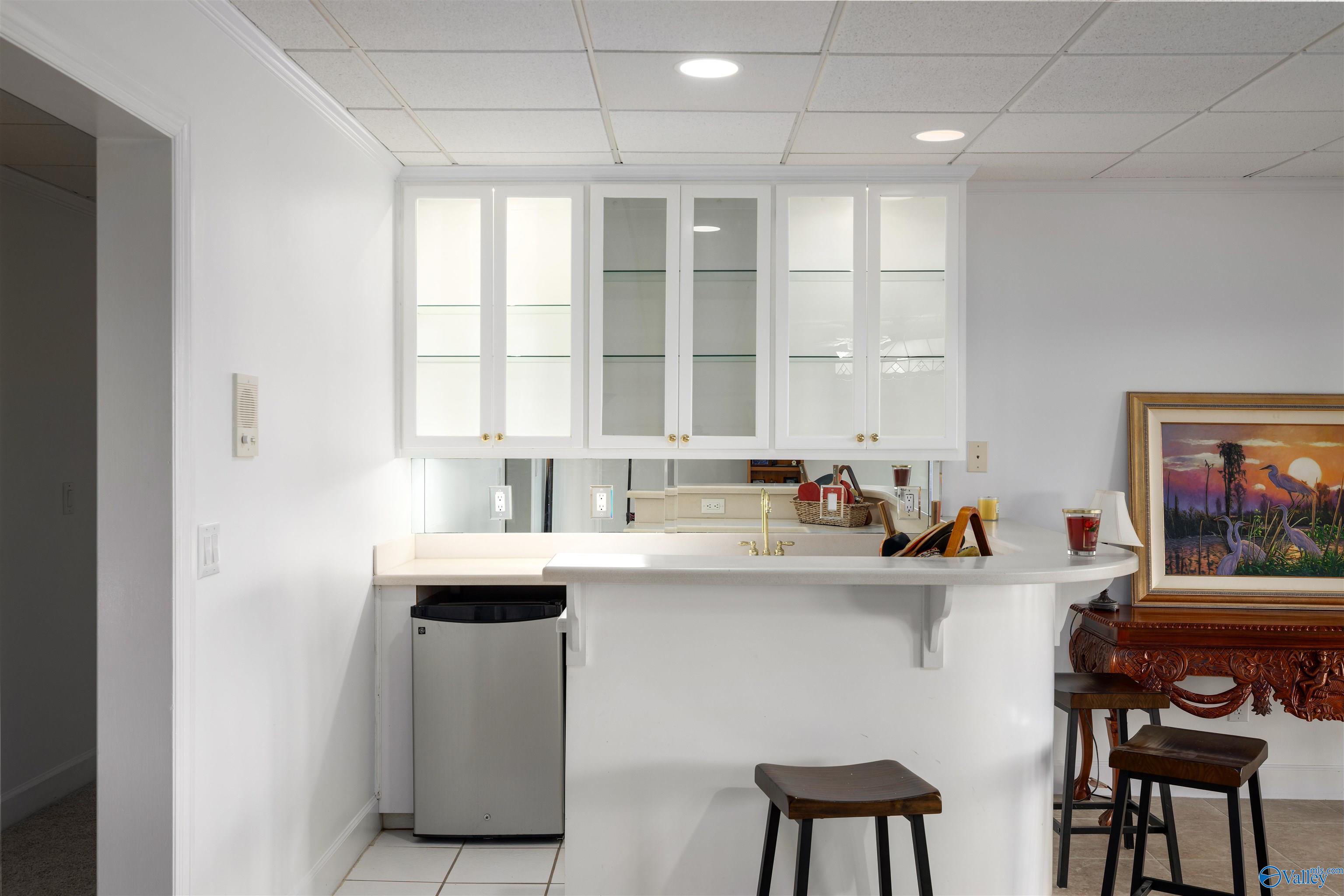 2213 Hidden Ridge Circle