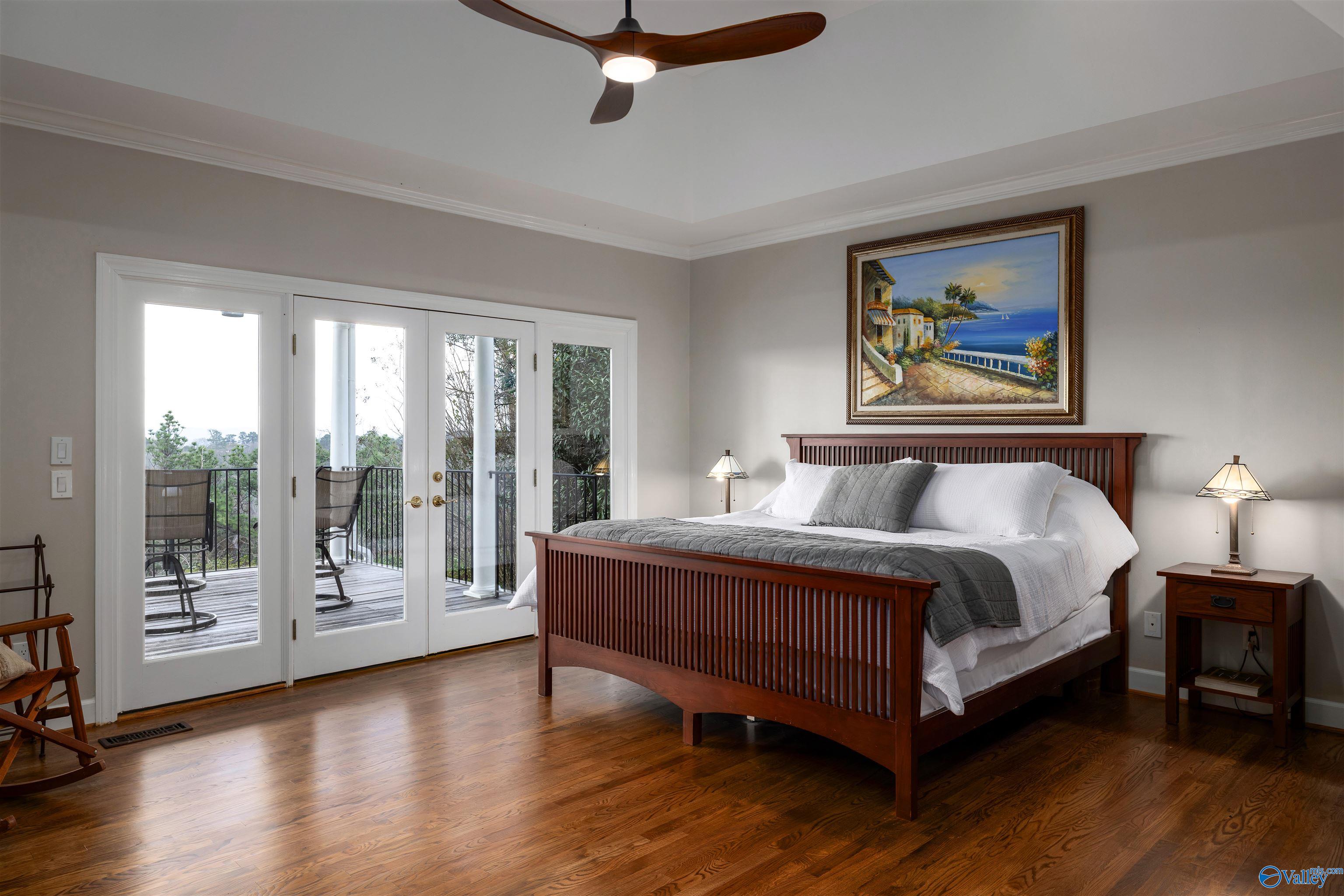 2213 Hidden Ridge Circle