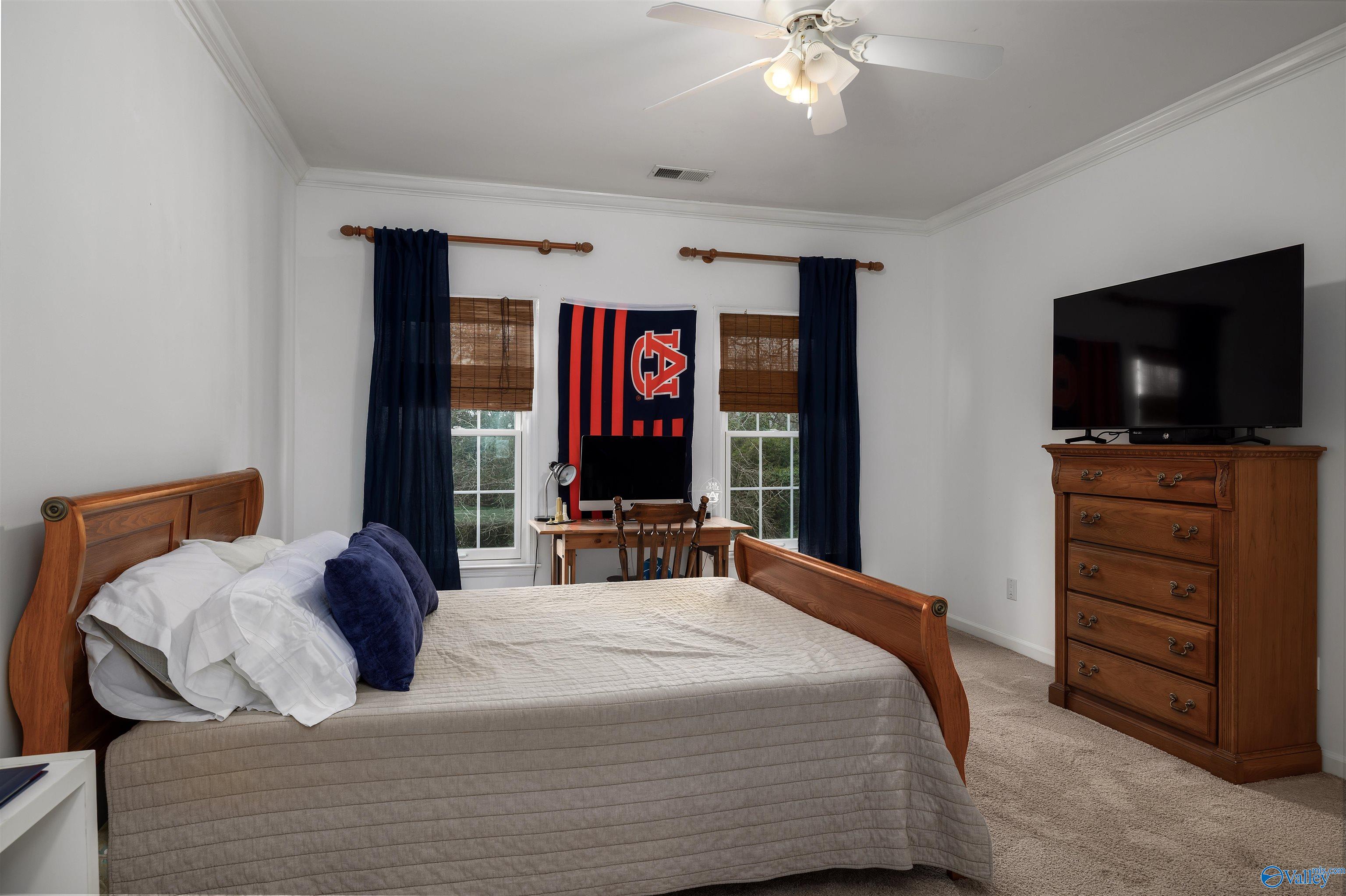 2213 Hidden Ridge Circle