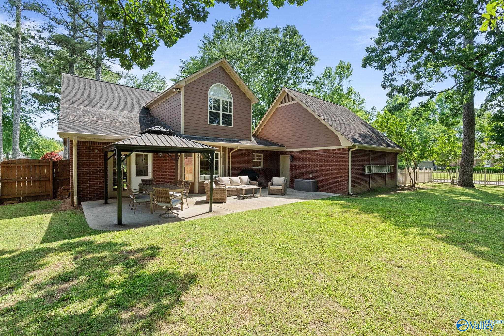101 Ridgewood Drive